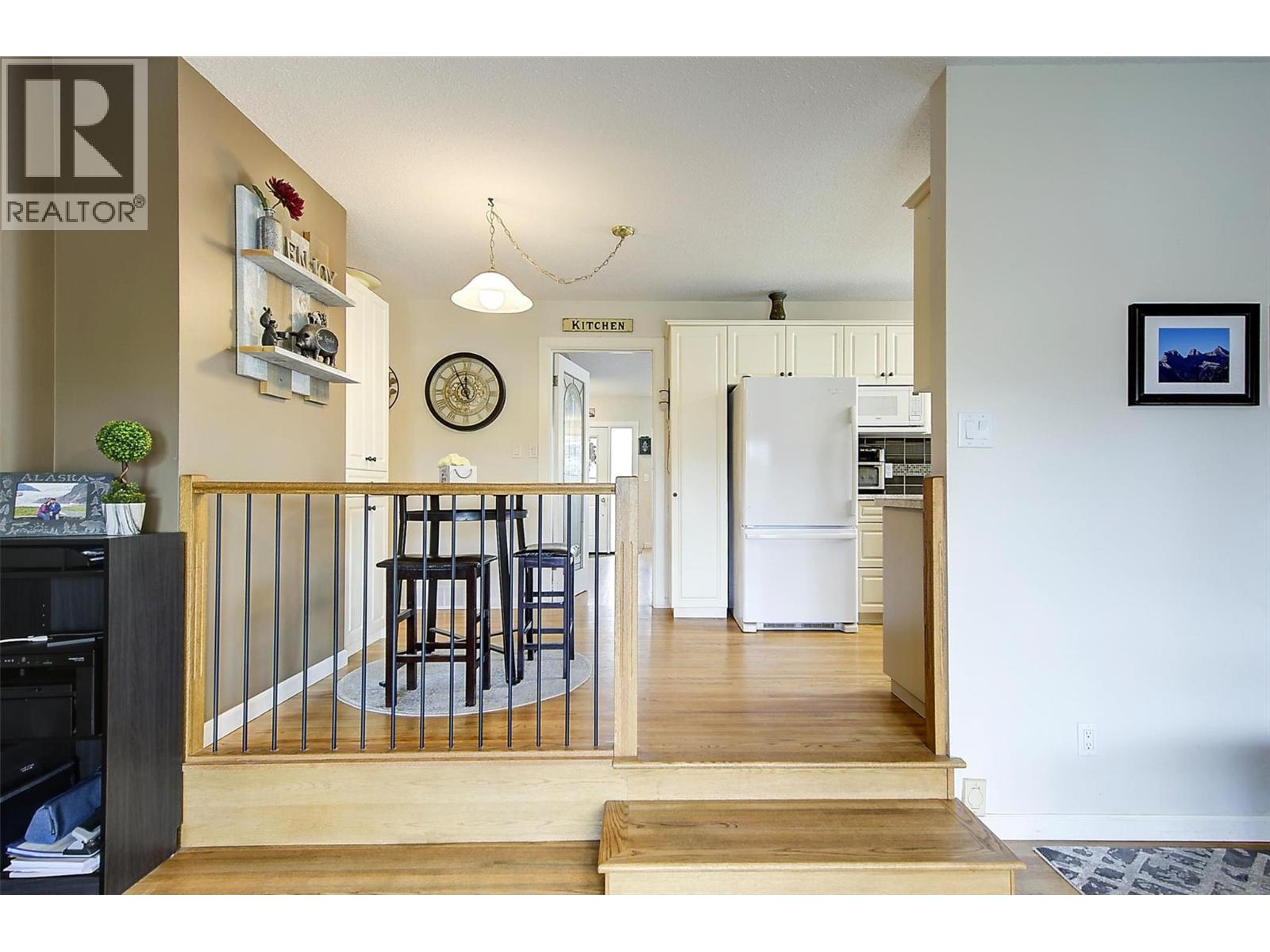 2640 Gordon Drive, Kelowna, British Columbia  V1W 3R2 - Photo 22 - 10375621