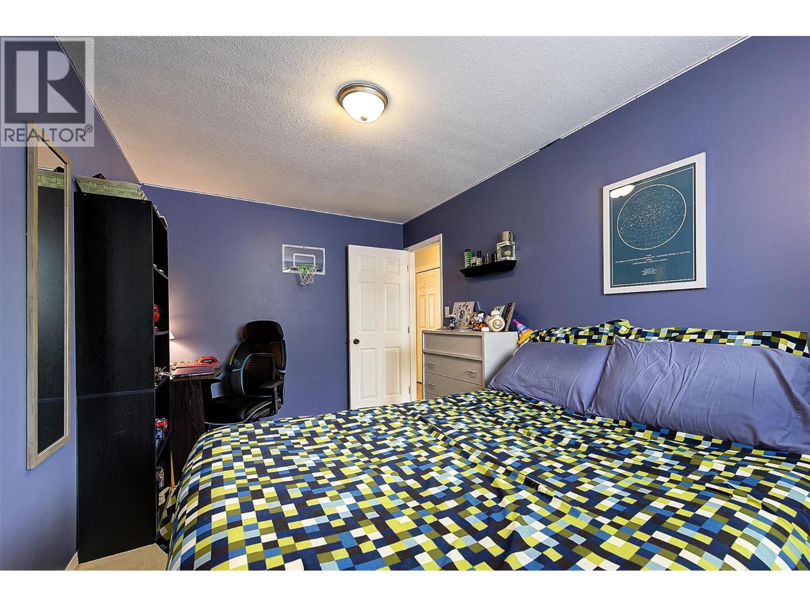 2640 Gordon Drive, Kelowna, British Columbia  V1W 3R2 - Photo 34 - 10375621