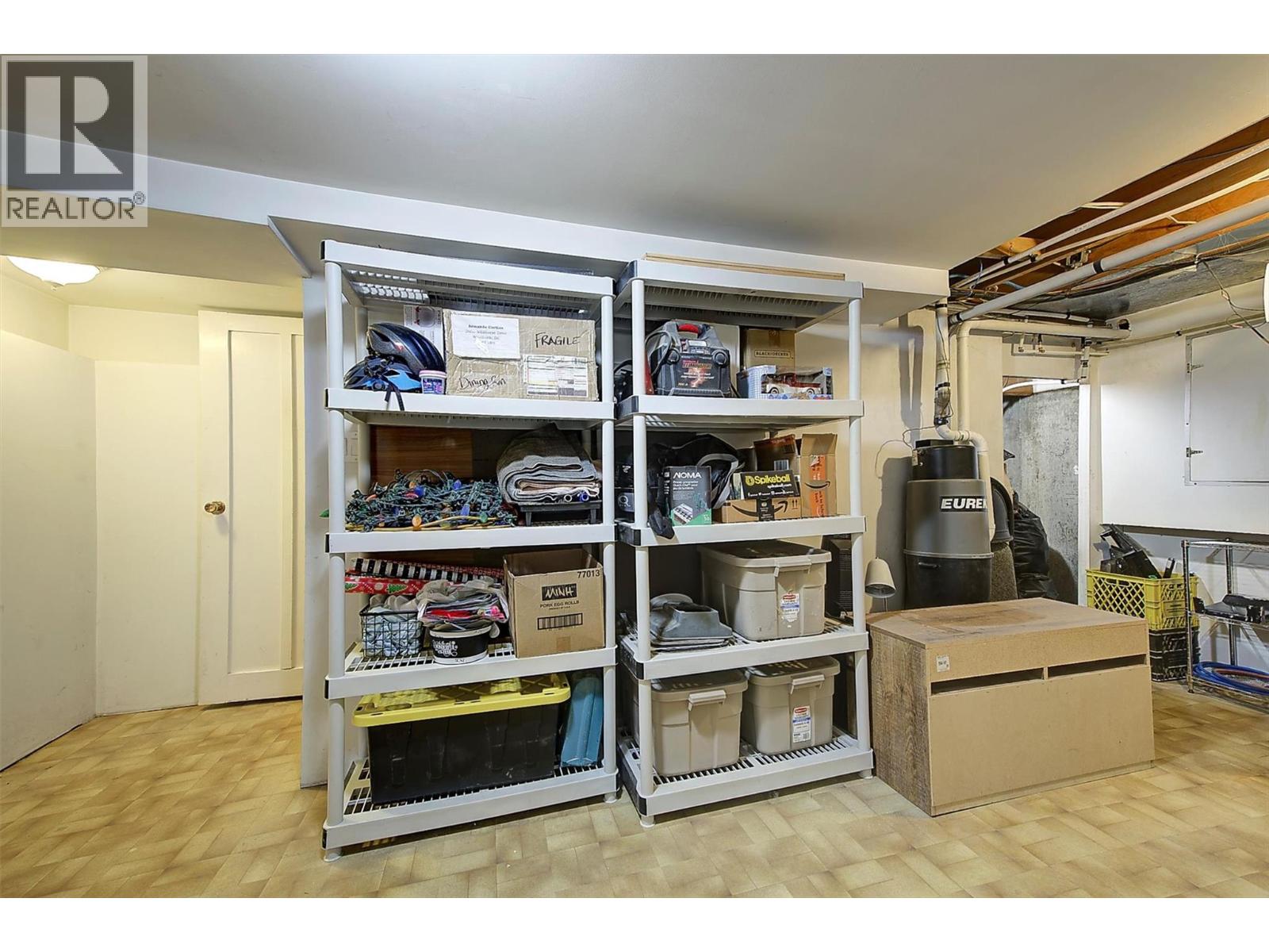 2640 Gordon Drive, Kelowna, British Columbia  V1W 3R2 - Photo 41 - 10375621