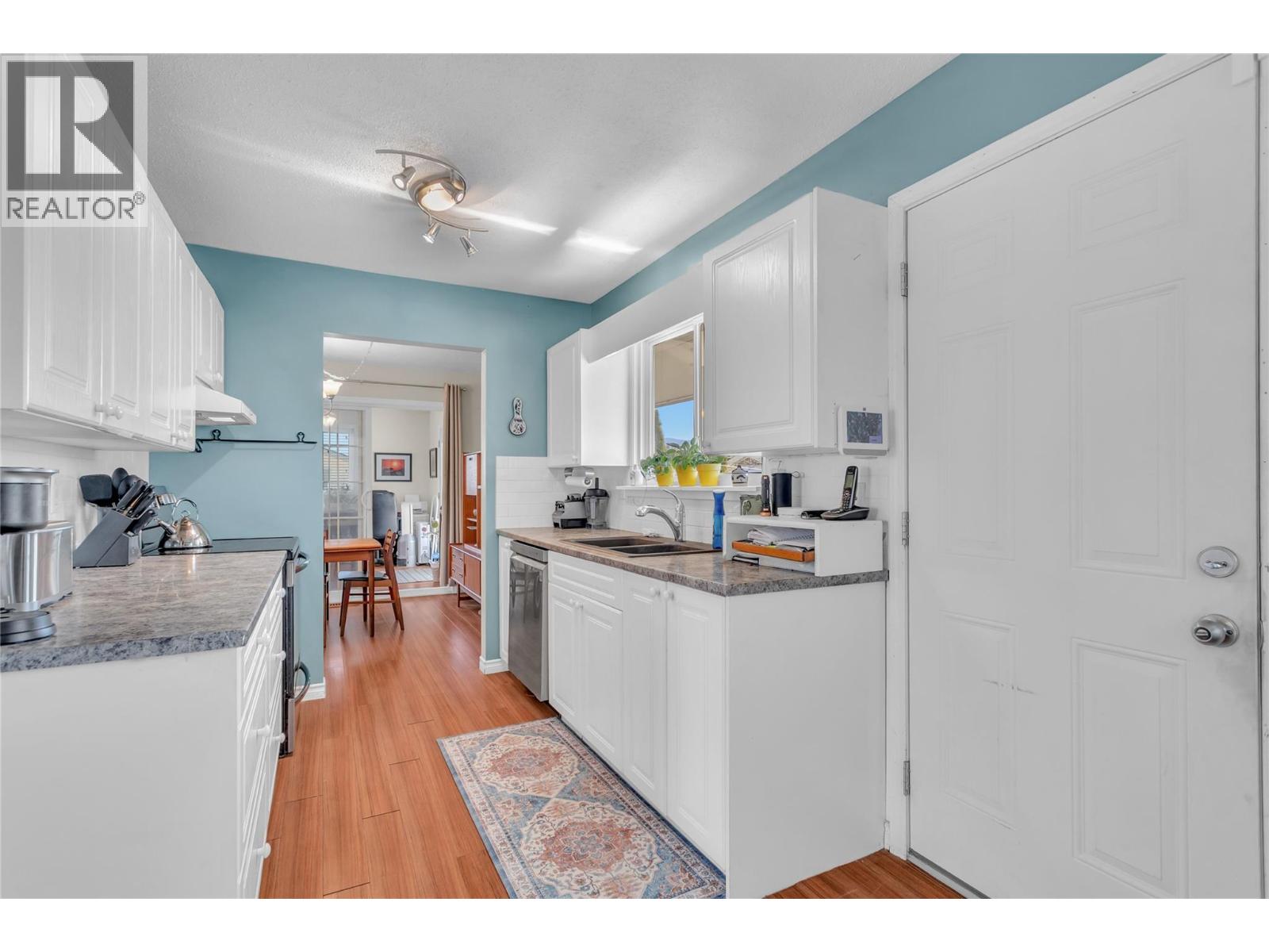 575 Stirling Road, Kelowna, British Columbia  V1X 3X4 - Photo 7 - 10383286