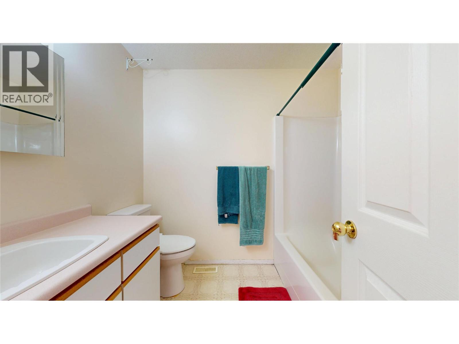 801 24th Avenue N, Cranbrook, British Columbia  V1C 6J4 - Photo 16 - 10383318