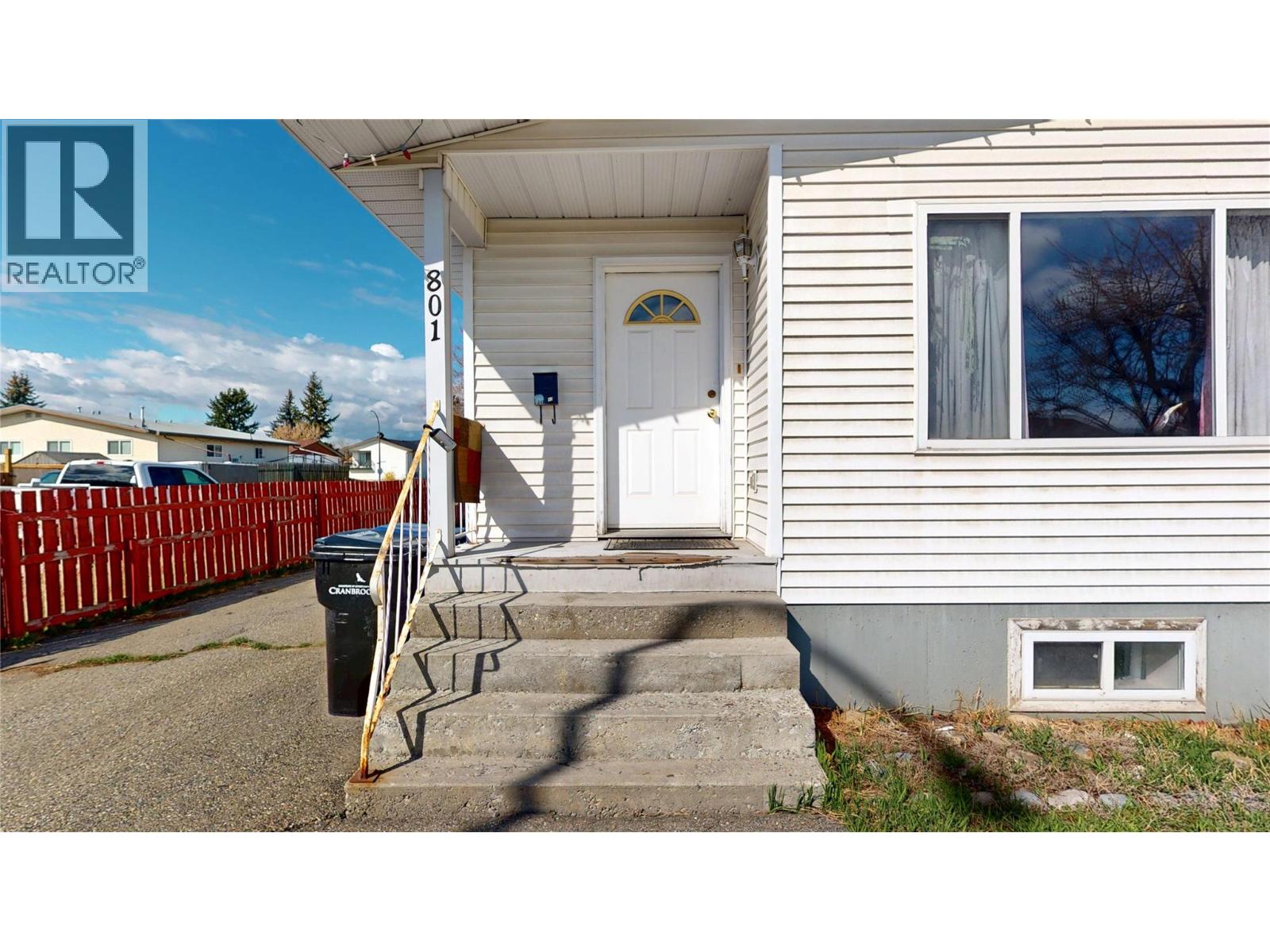 801 24th Avenue N, Cranbrook, British Columbia  V1C 6J4 - Photo 6 - 10383318