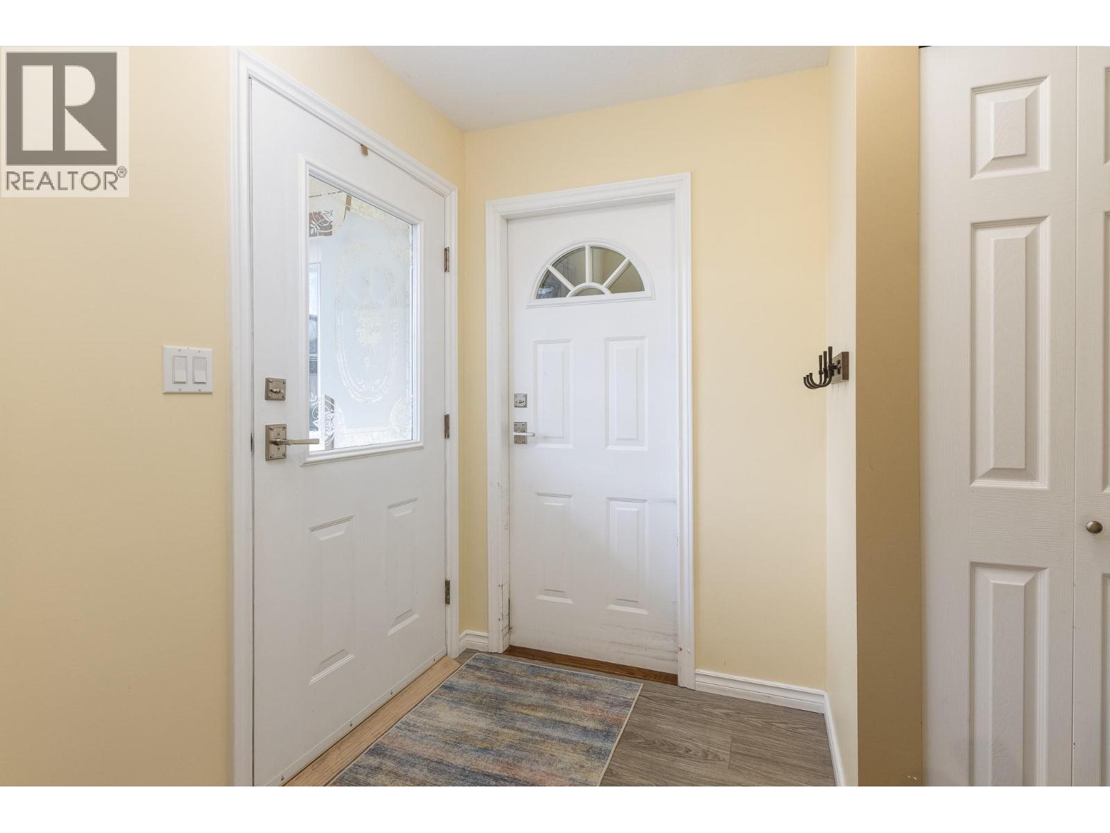 151 8 Avenue Sw Unit# 11, Salmon Arm, British Columbia  V1E 1B9 - Photo 21 - 10383245