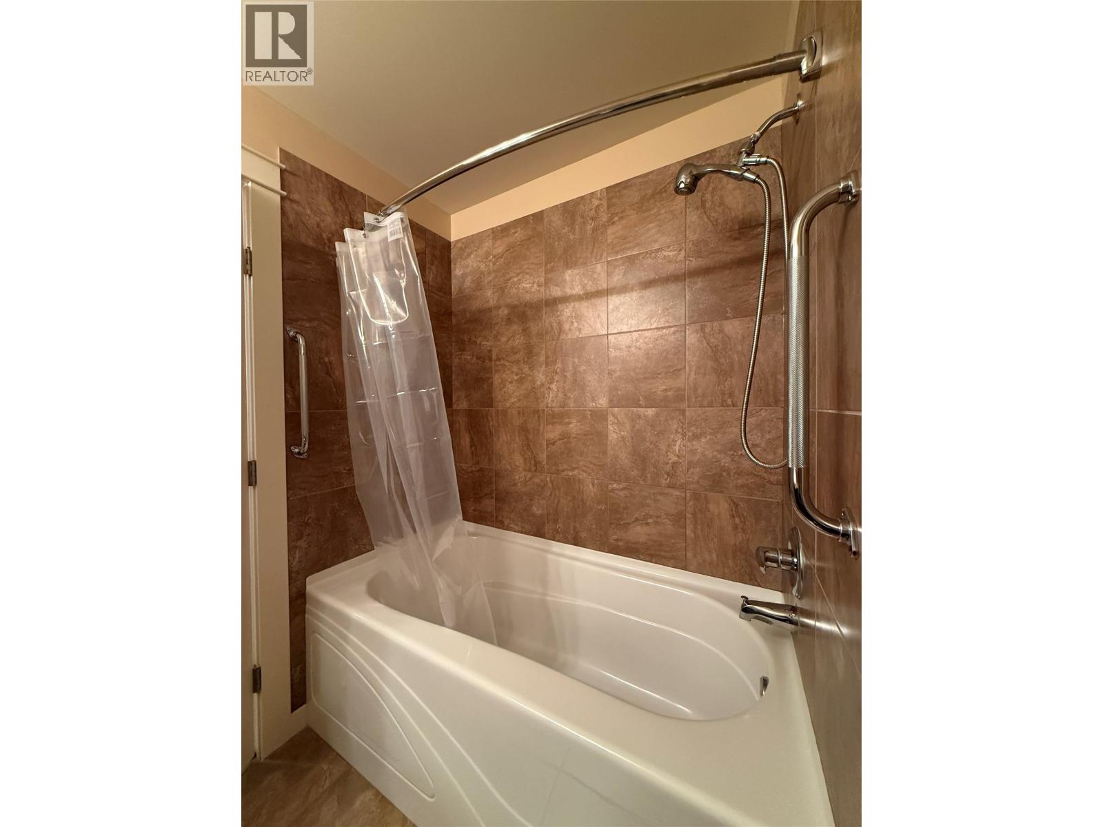 909 Radio Avenue Unit# 302, Nelson, British Columbia  V1L 3L2 - Photo 27 - 10383171