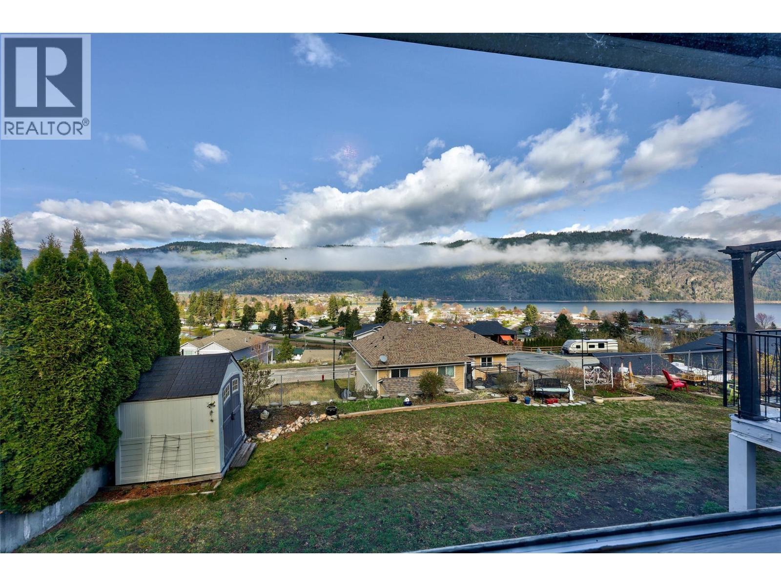 1200 Bay Drive, Chase, British Columbia  V0E 1M0 - Photo 18 - 10382685