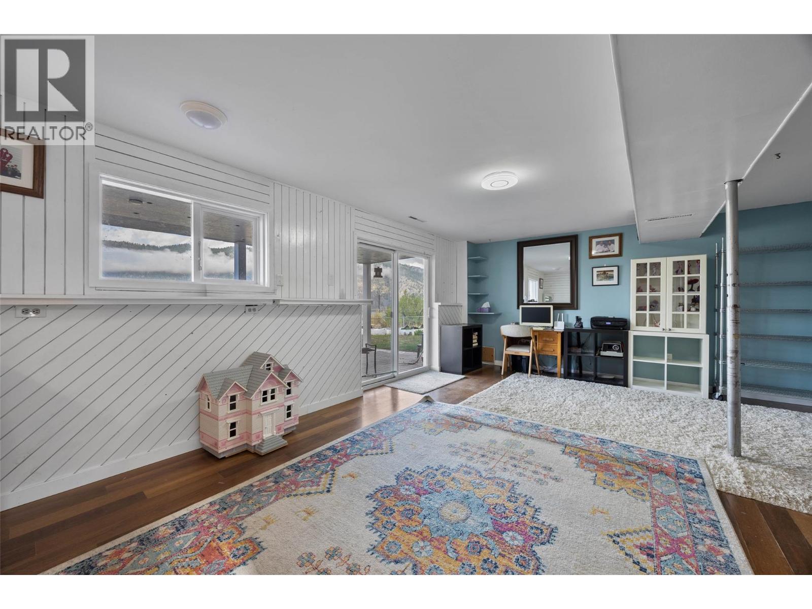 1200 Bay Drive, Chase, British Columbia  V0E 1M0 - Photo 25 - 10382685