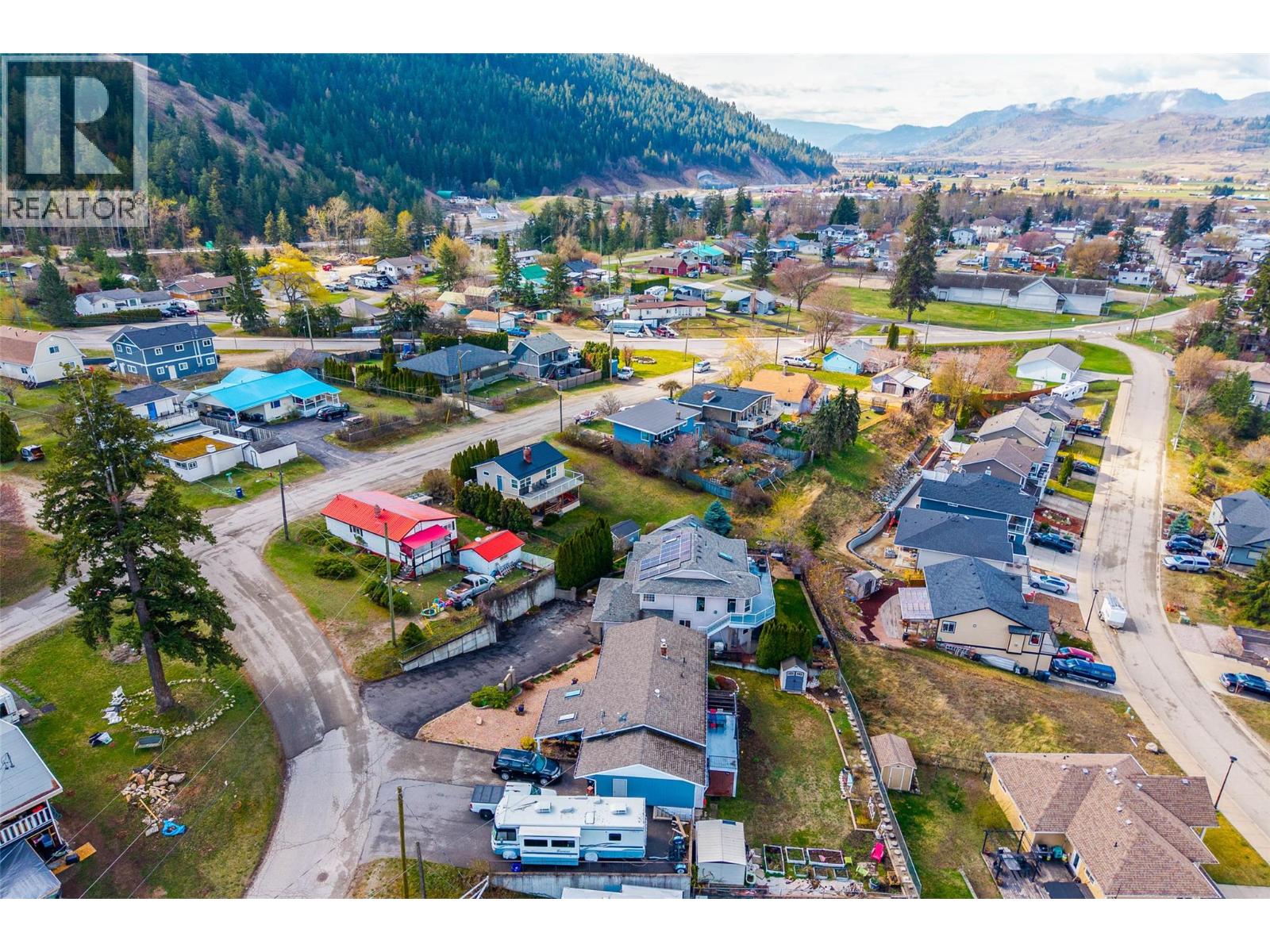 1200 Bay Drive, Chase, British Columbia  V0E 1M0 - Photo 51 - 10382685