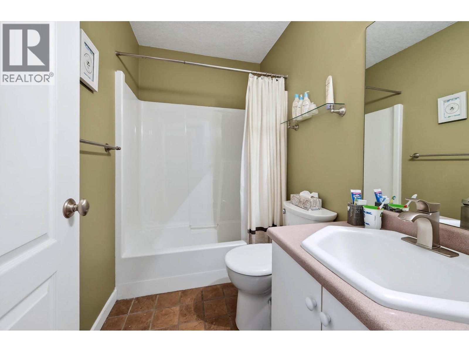 2349 Drummond Court, Kamloops, British Columbia  V1S 1T8 - Photo 24 - 10383438