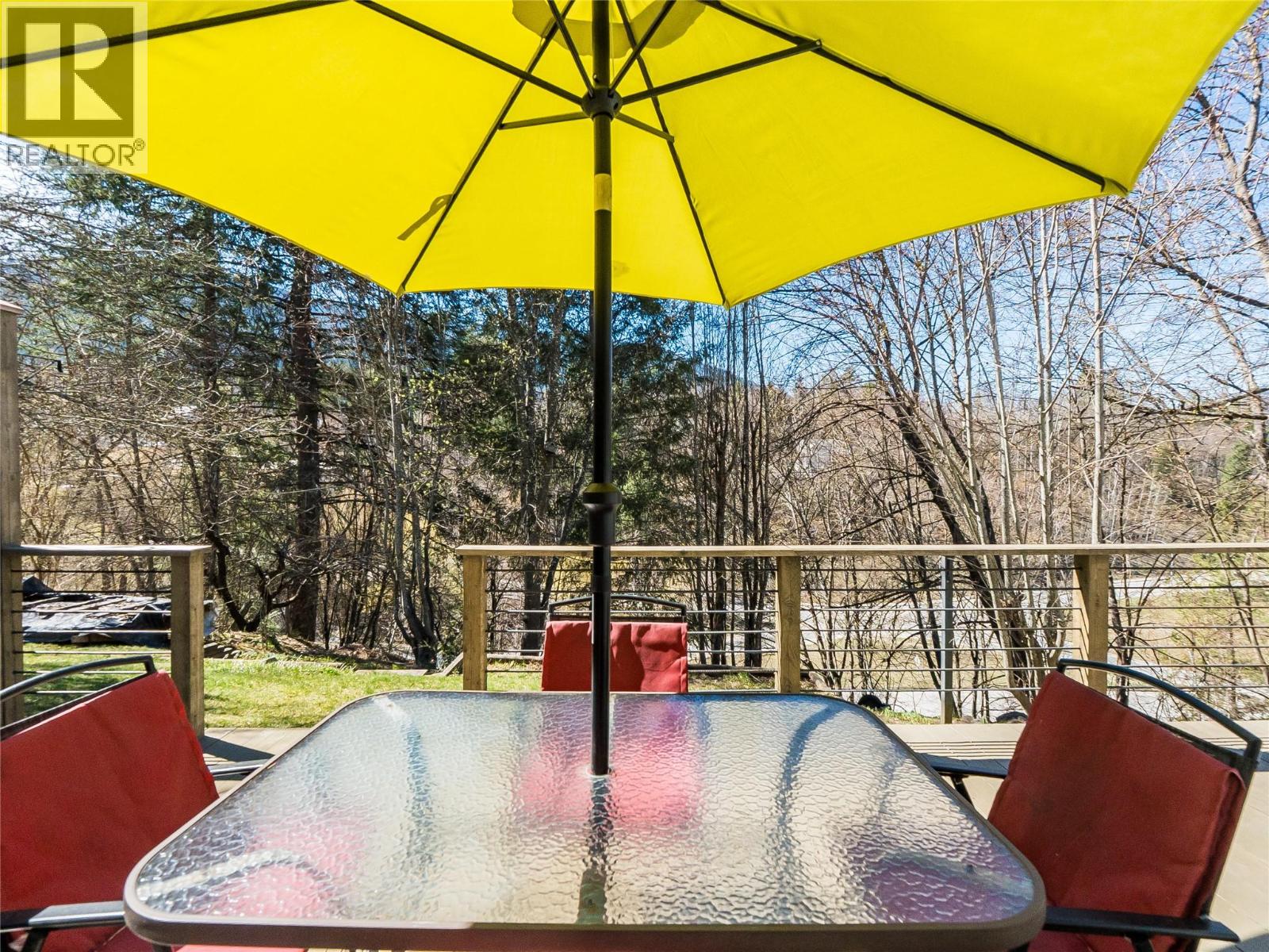 1320 Falls Street, Nelson, British Columbia  V1L 1J4 - Photo 27 - 10383379