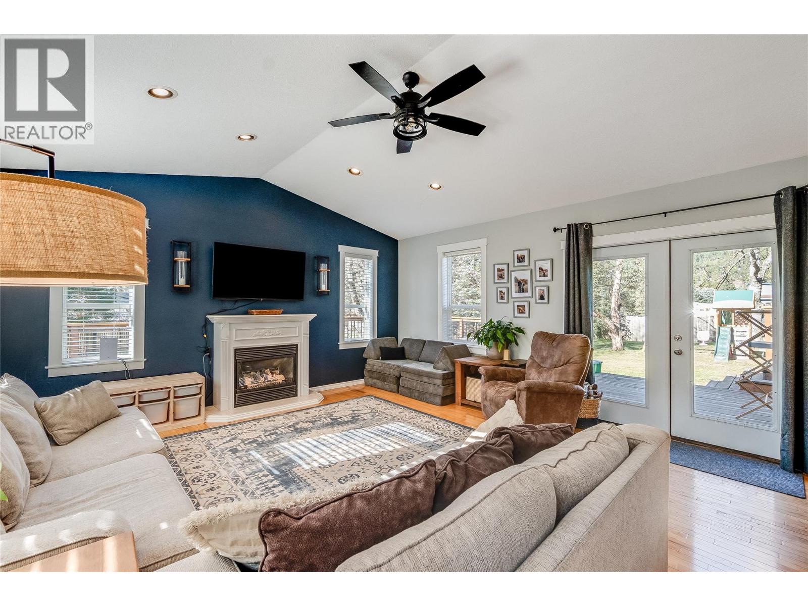 2451 Cunningham Road, Slocan Park, British Columbia  V0G 2E0 - Photo 33 - 10383257