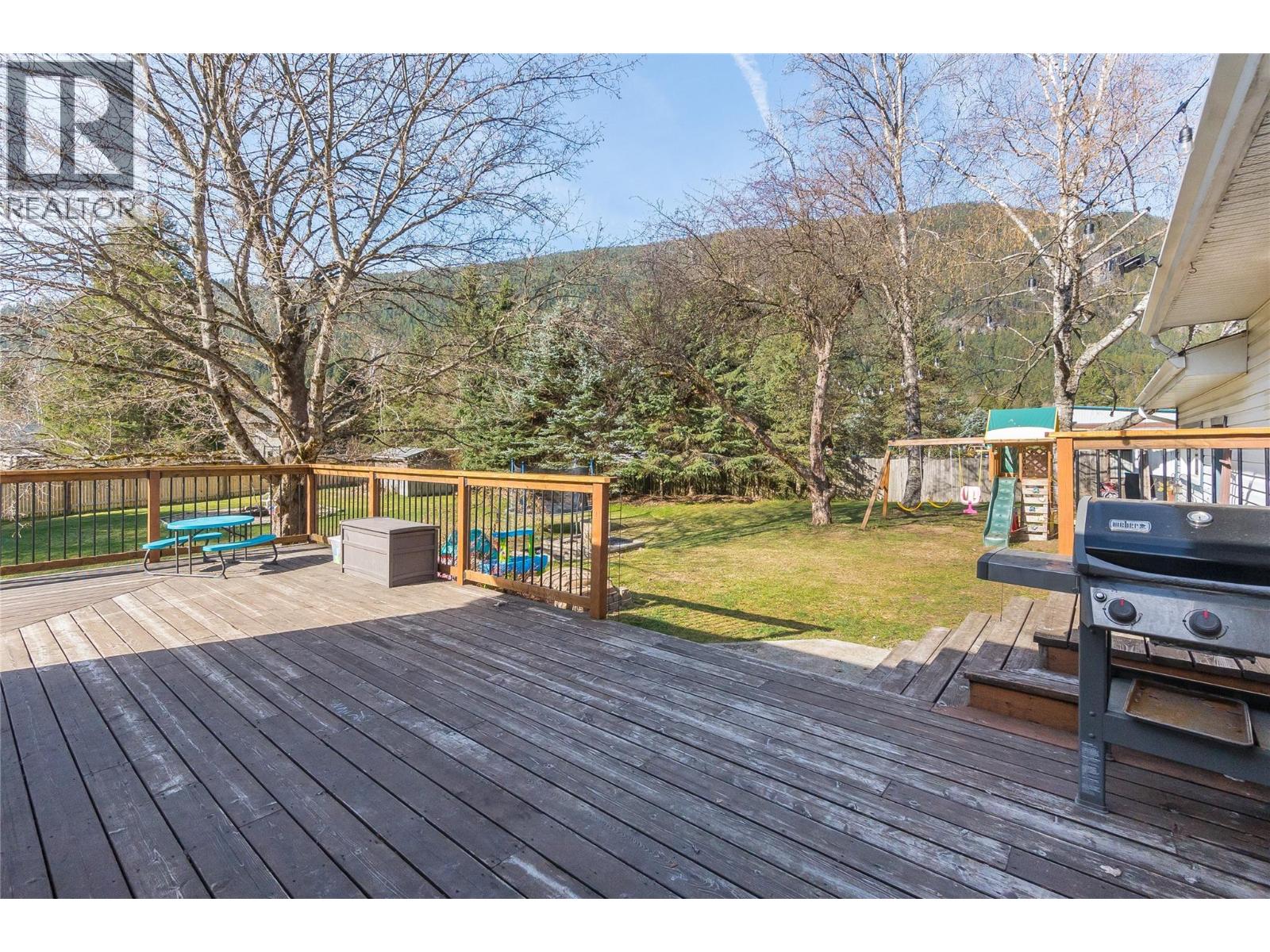 2451 Cunningham Road, Slocan Park, British Columbia  V0G 2E0 - Photo 56 - 10383257