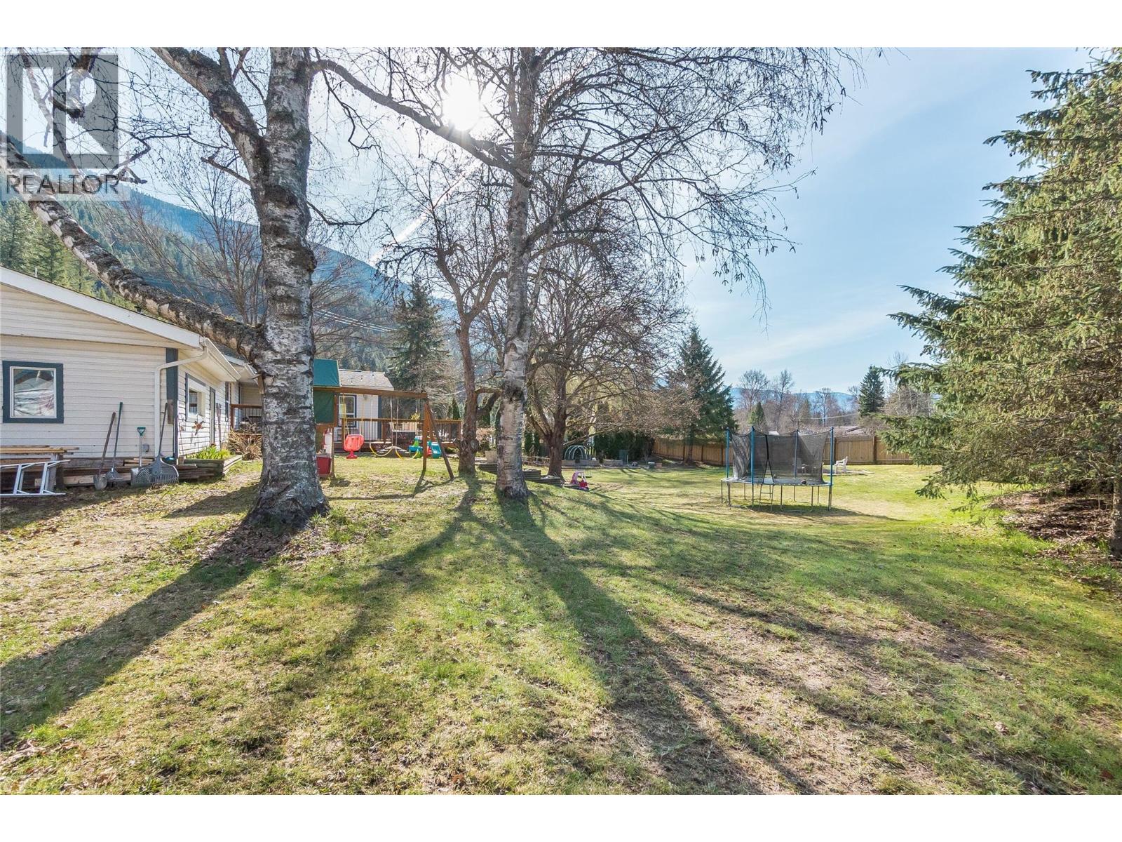 2451 Cunningham Road, Slocan Park, British Columbia  V0G 2E0 - Photo 59 - 10383257