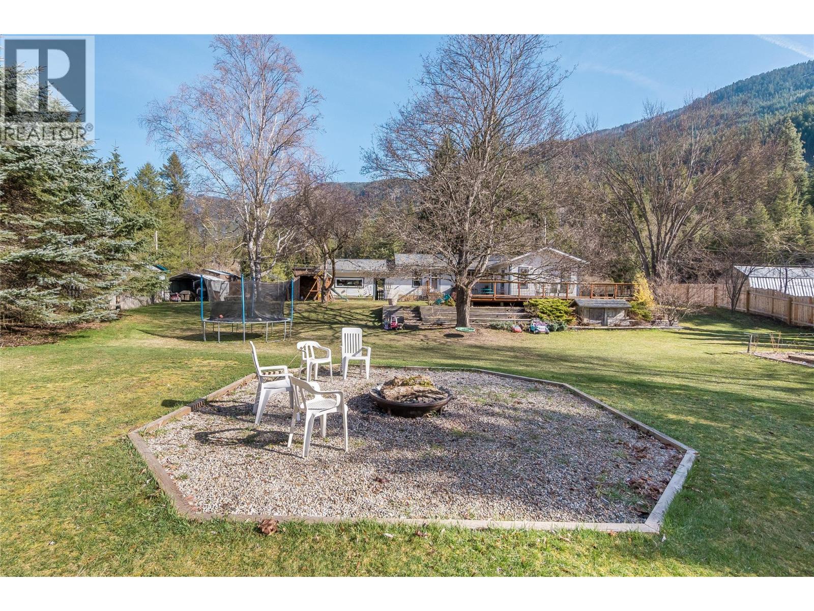 2451 Cunningham Road, Slocan Park, British Columbia  V0G 2E0 - Photo 61 - 10383257