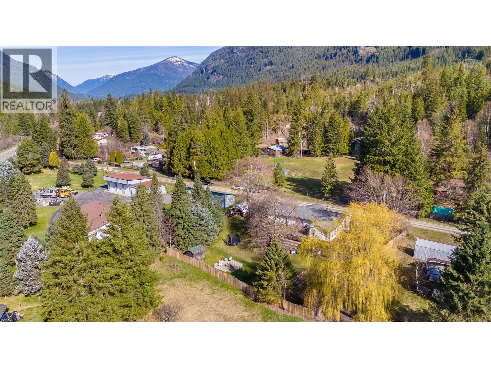 2451 Cunningham Road, Slocan Park, British Columbia  V0G 2E0 - Photo 71 - 10383257