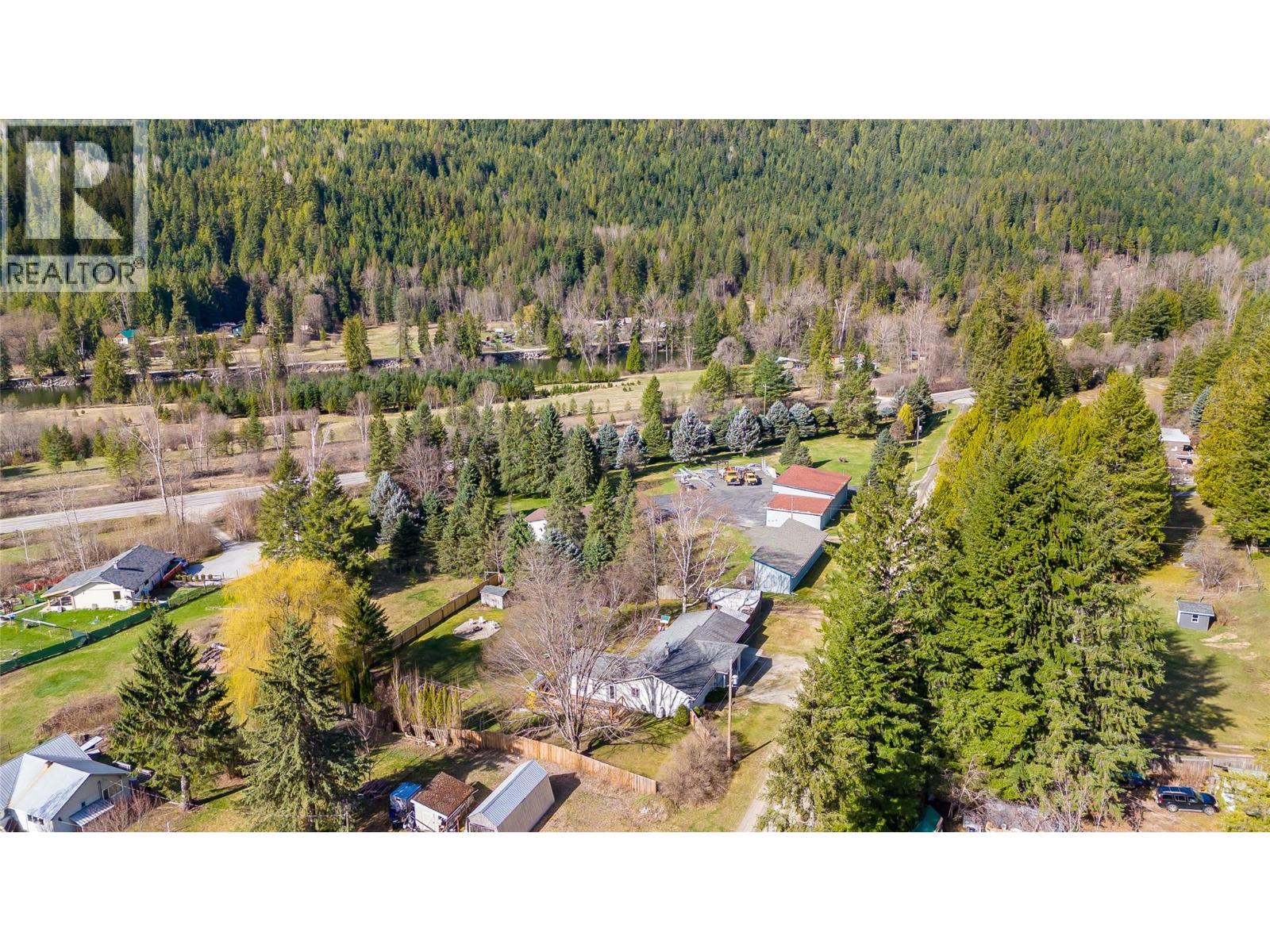 2451 Cunningham Road, Slocan Park, British Columbia  V0G 2E0 - Photo 73 - 10383257