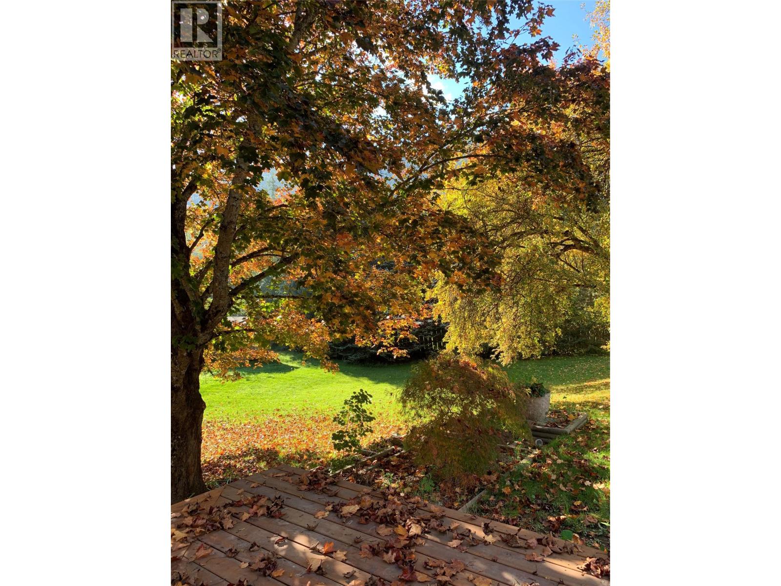 2451 Cunningham Road, Slocan Park, British Columbia  V0G 2E0 - Photo 80 - 10383257