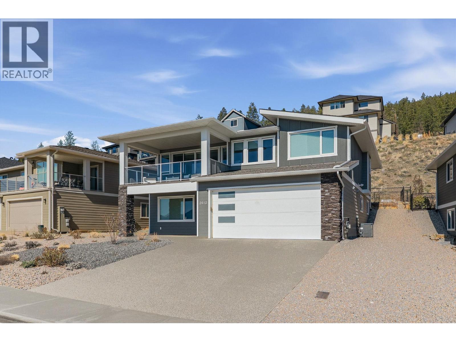 2612 Paramount Drive, West Kelowna, British Columbia  V4T 3N3 - Photo 2 - 10383312