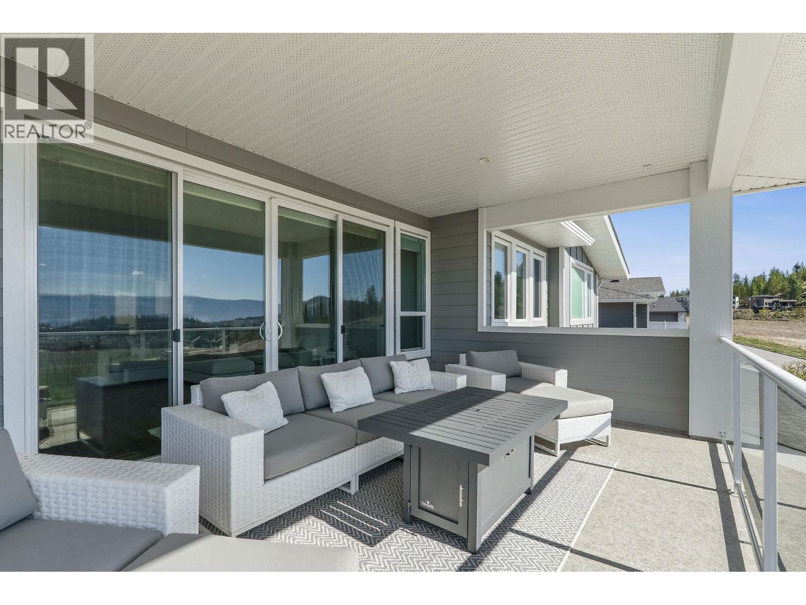 2612 Paramount Drive, West Kelowna, British Columbia  V4T 3N3 - Photo 6 - 10383312