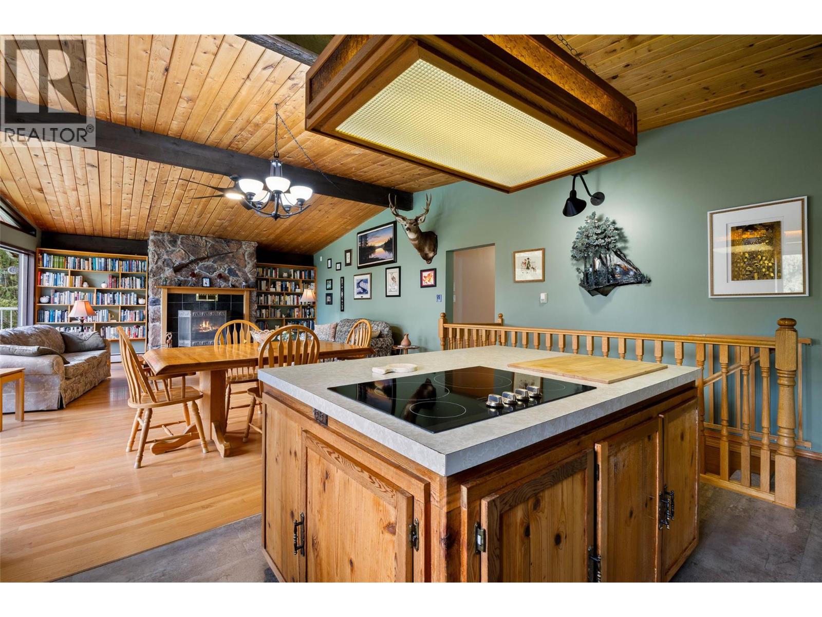 906 Dilworth Road, Sorrento, British Columbia  V0E 2W1 - Photo 11 - 10382690