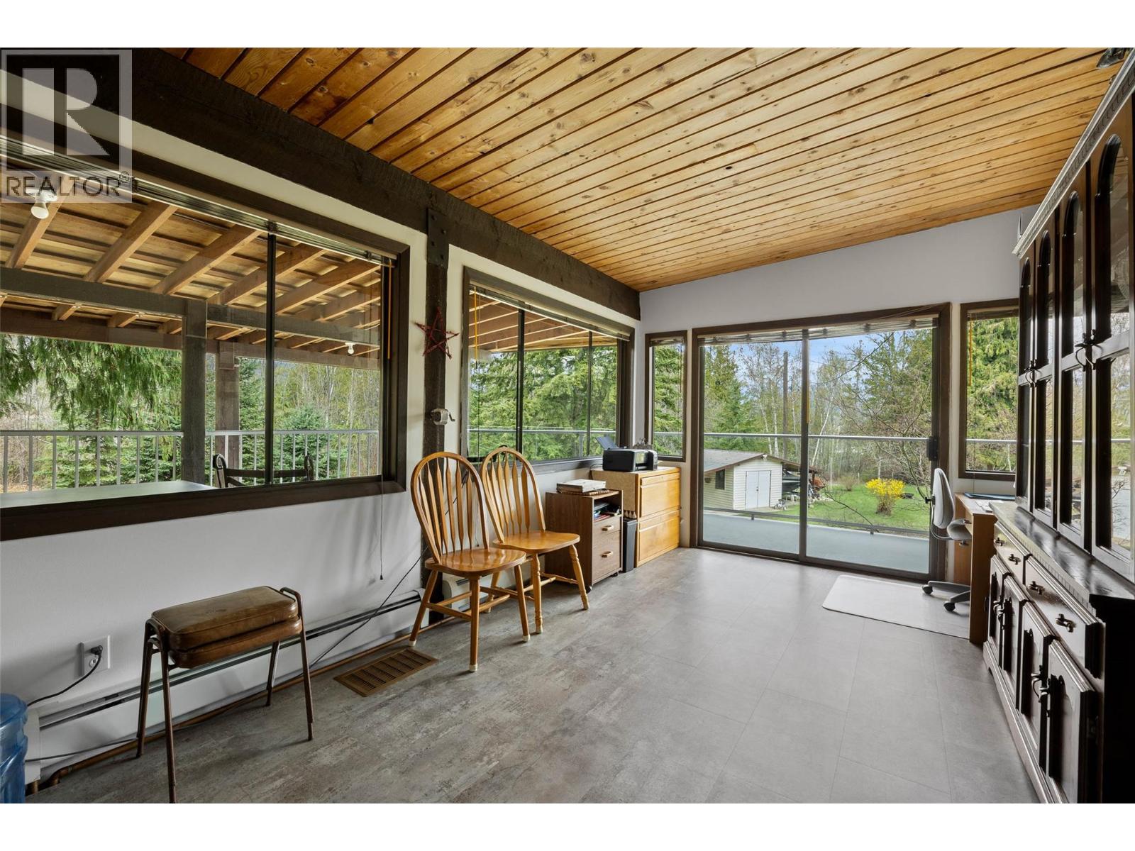 906 Dilworth Road, Sorrento, British Columbia  V0E 2W1 - Photo 13 - 10382690
