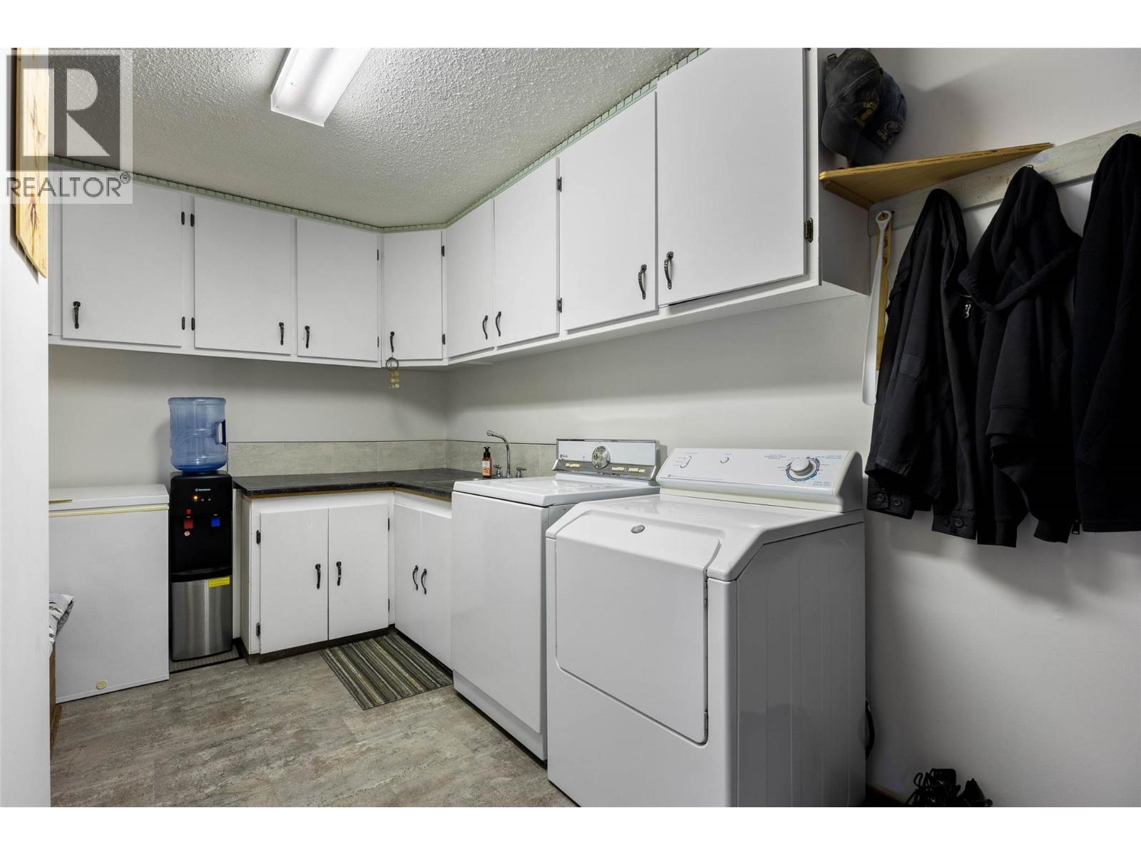 906 Dilworth Road, Sorrento, British Columbia  V0E 2W1 - Photo 23 - 10382690