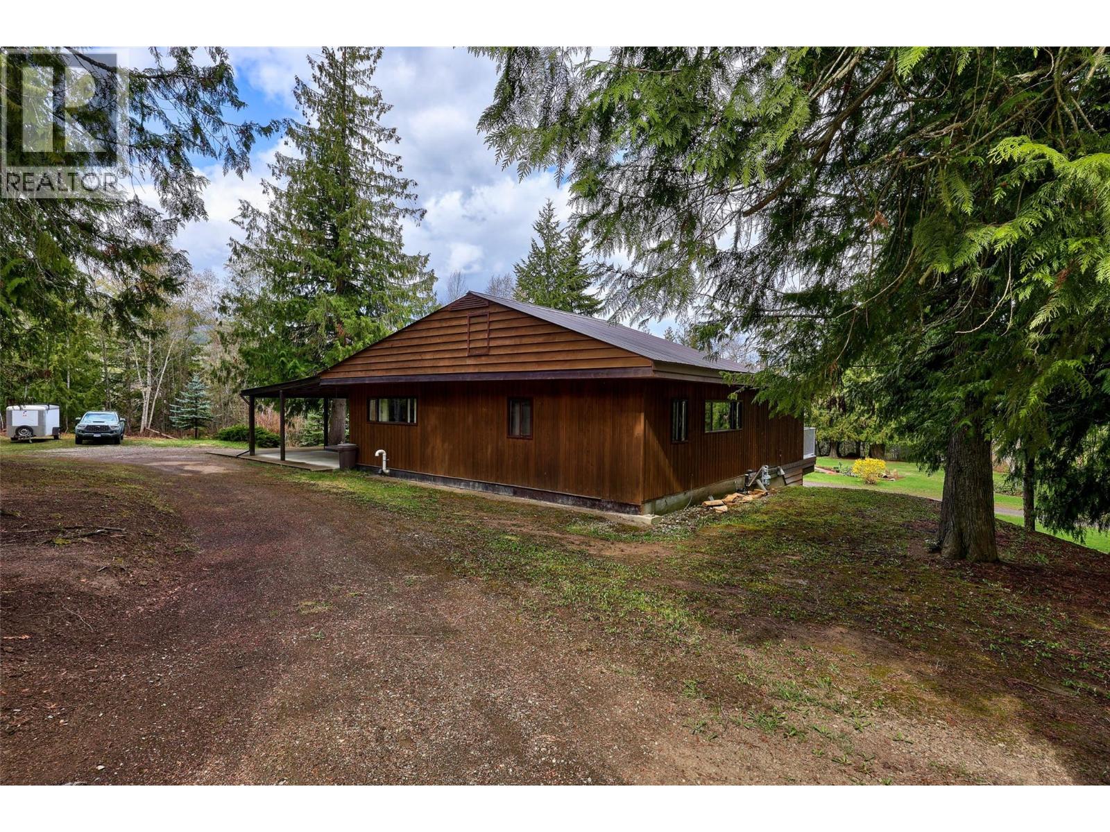 906 Dilworth Road, Sorrento, British Columbia  V0E 2W1 - Photo 49 - 10382690