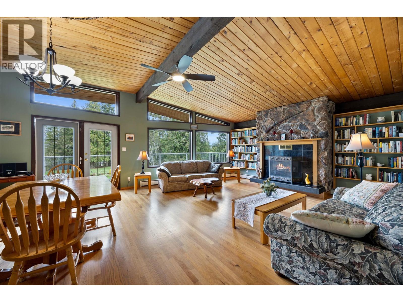 906 Dilworth Road, Sorrento, British Columbia  V0E 2W1 - Photo 5 - 10382690