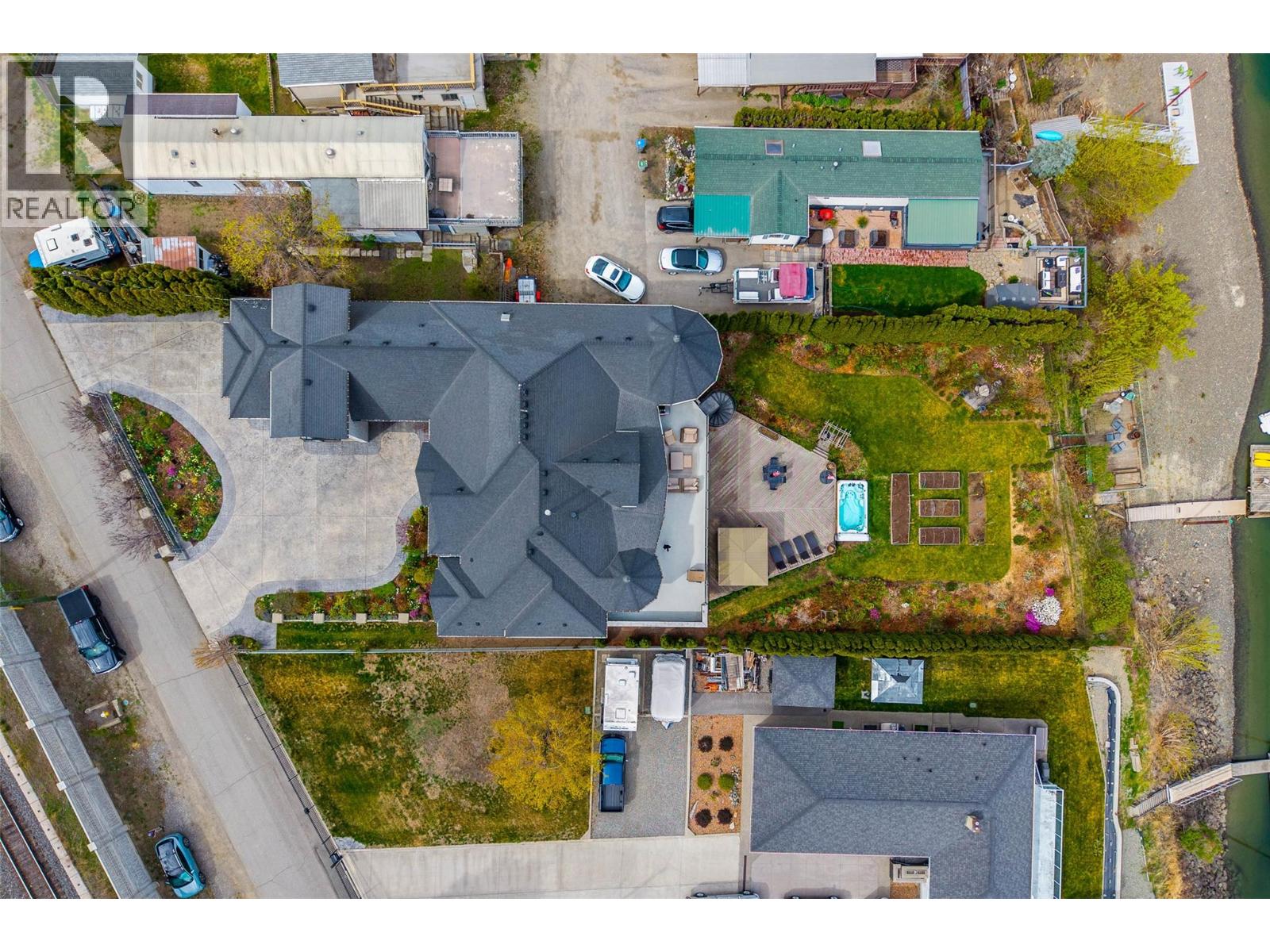 1580 Lorne Street, Kamloops, British Columbia  V2C 1X6 - Photo 89 - 10379425