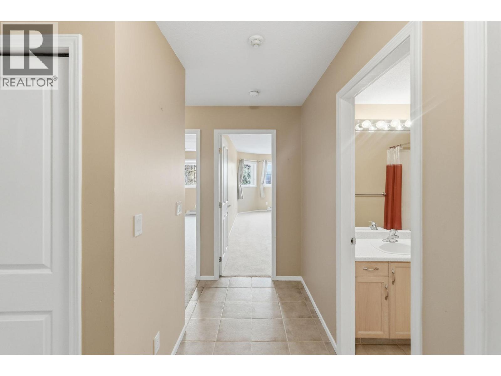 3850 Brown Road Unit# 203, West Kelowna, British Columbia  V4T 2J5 - Photo 5 - 10383473