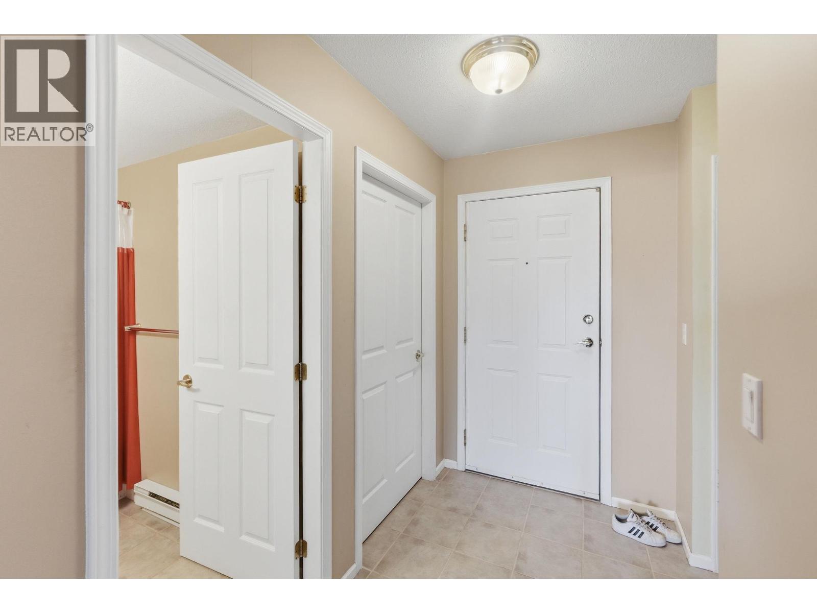 3850 Brown Road Unit# 203, West Kelowna, British Columbia  V4T 2J5 - Photo 6 - 10383473