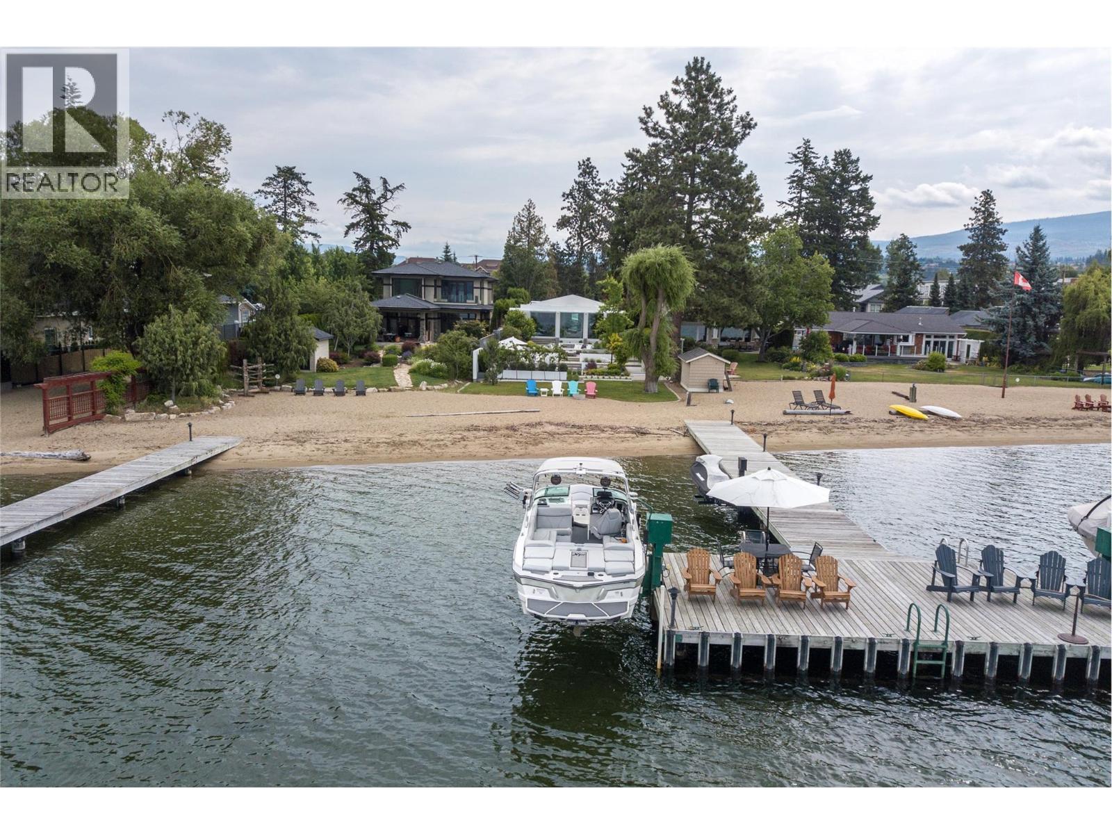 4110 Lakeshore Road, Kelowna, British Columbia  V1W 1V6 - Photo 19 - 10380863