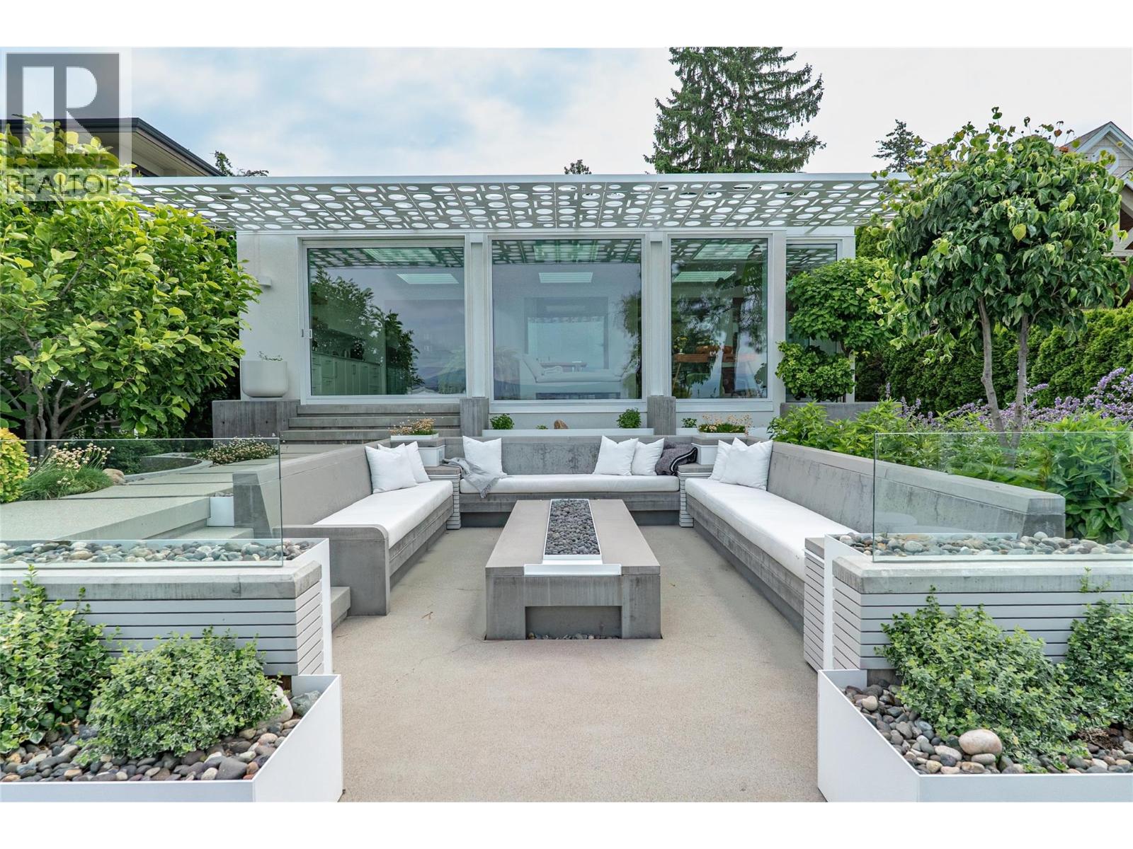 4110 Lakeshore Road, Kelowna, British Columbia  V1W 1V6 - Photo 20 - 10380863