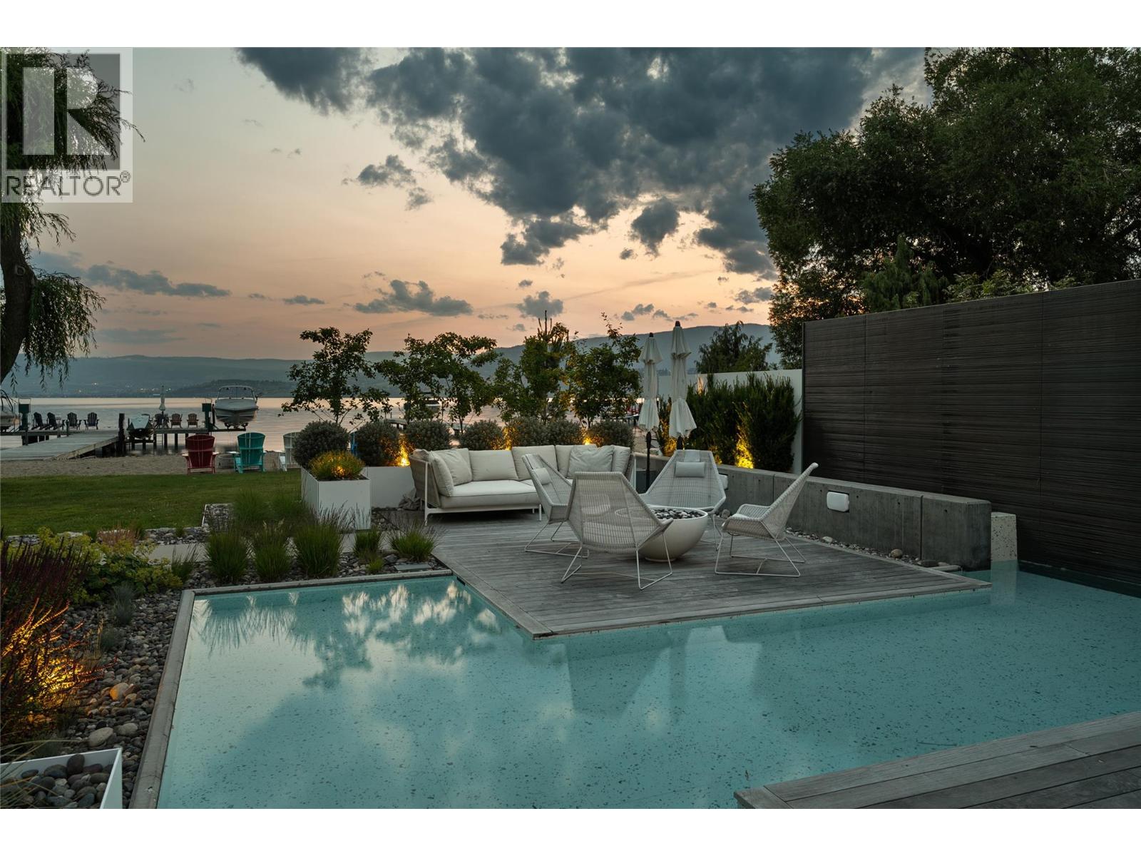 4110 Lakeshore Road, Kelowna, British Columbia  V1W 1V6 - Photo 25 - 10380863