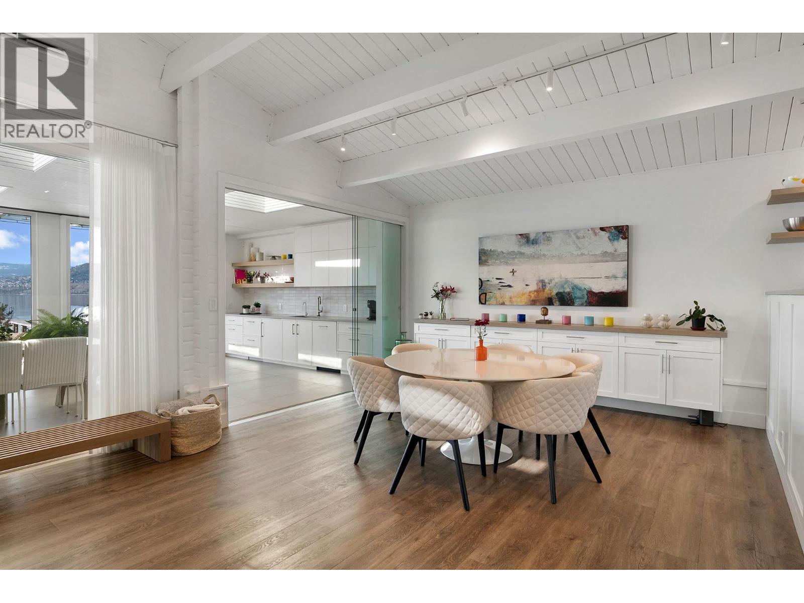 4110 Lakeshore Road, Kelowna, British Columbia  V1W 1V6 - Photo 42 - 10380863