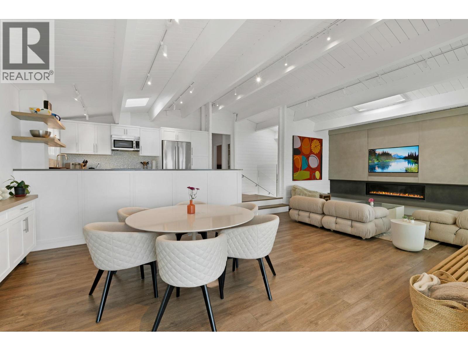 4110 Lakeshore Road, Kelowna, British Columbia  V1W 1V6 - Photo 45 - 10380863