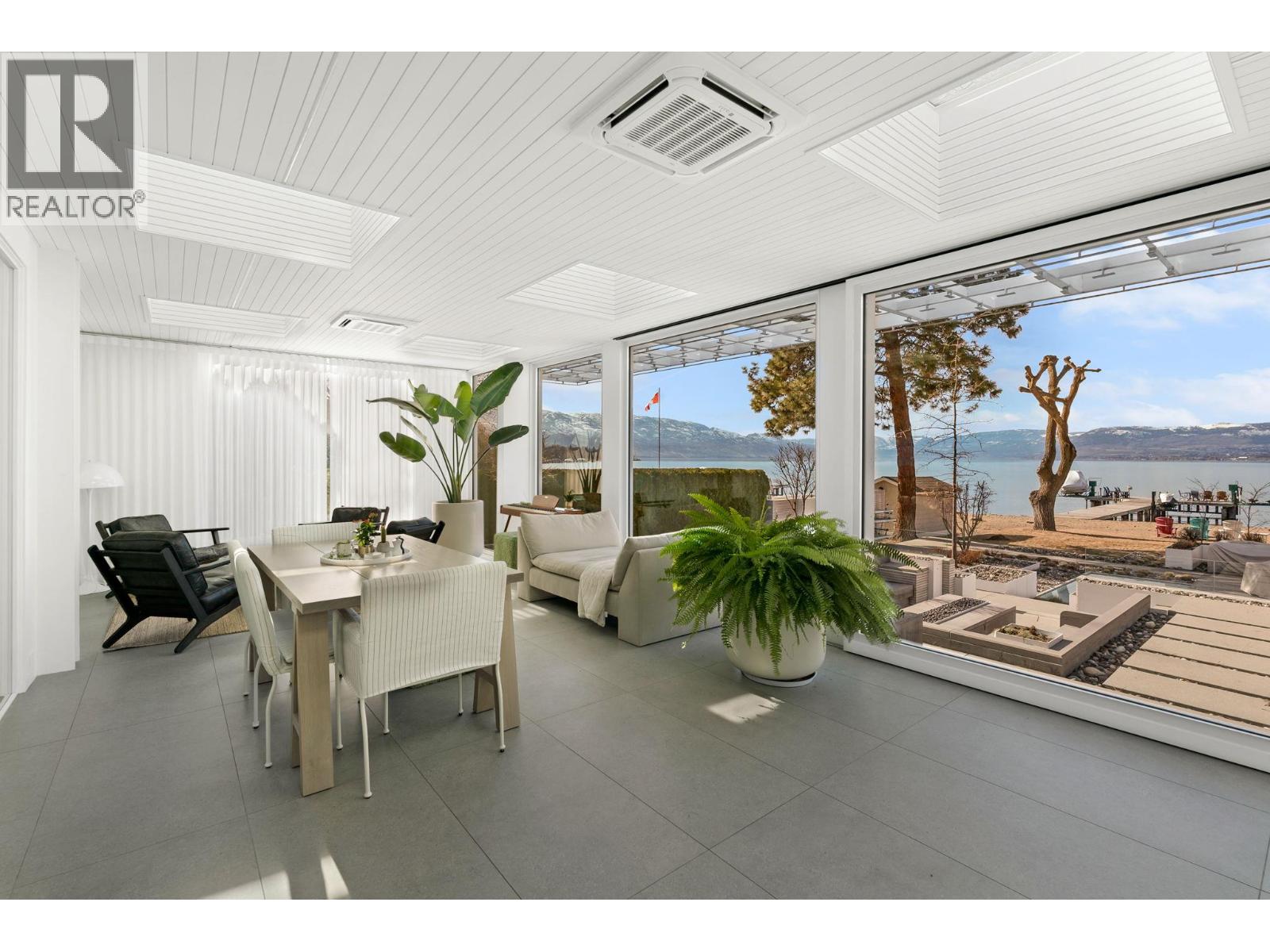 4110 Lakeshore Road, Kelowna, British Columbia  V1W 1V6 - Photo 46 - 10380863