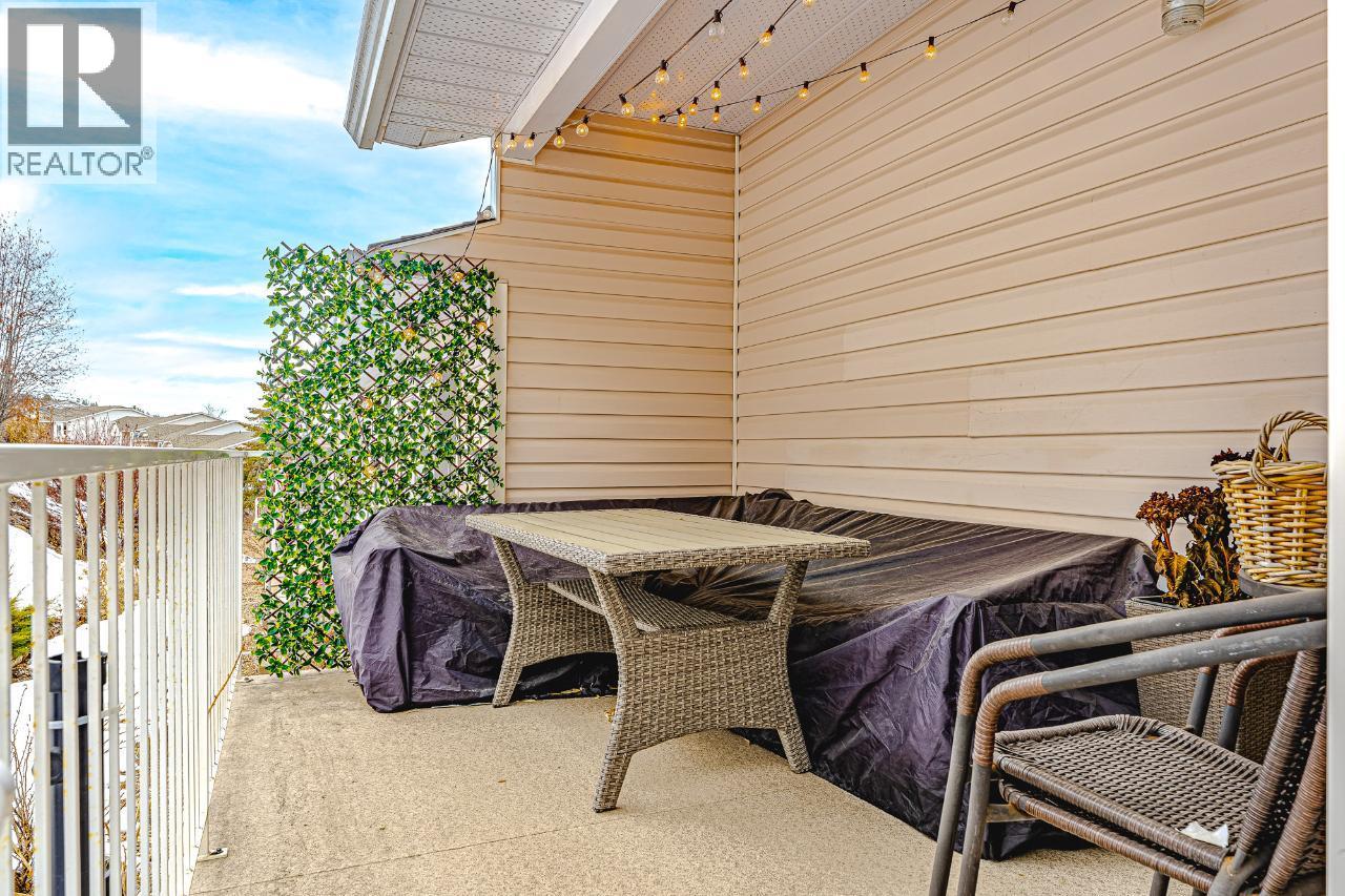 2022 Pacific Way Unit# 28, Kamloops, British Columbia  V1S 1T1 - Photo 37 - 10383424