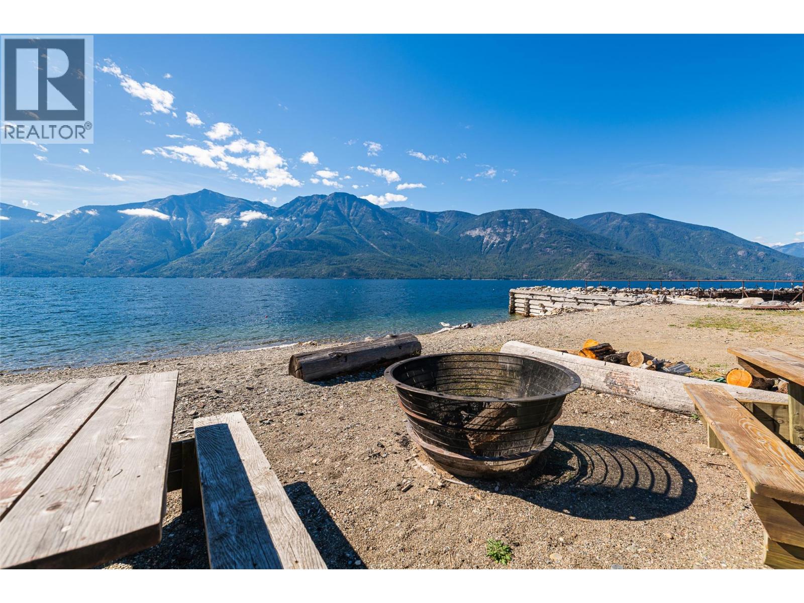 13501 Lakeshore Drive Unit# L, Boswell, British Columbia  V0B 1A1 - Photo 10 - 10383366