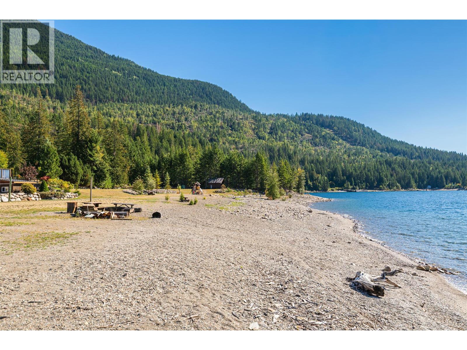 13501 Lakeshore Drive Unit# L, Boswell, British Columbia  V0B 1A1 - Photo 11 - 10383366