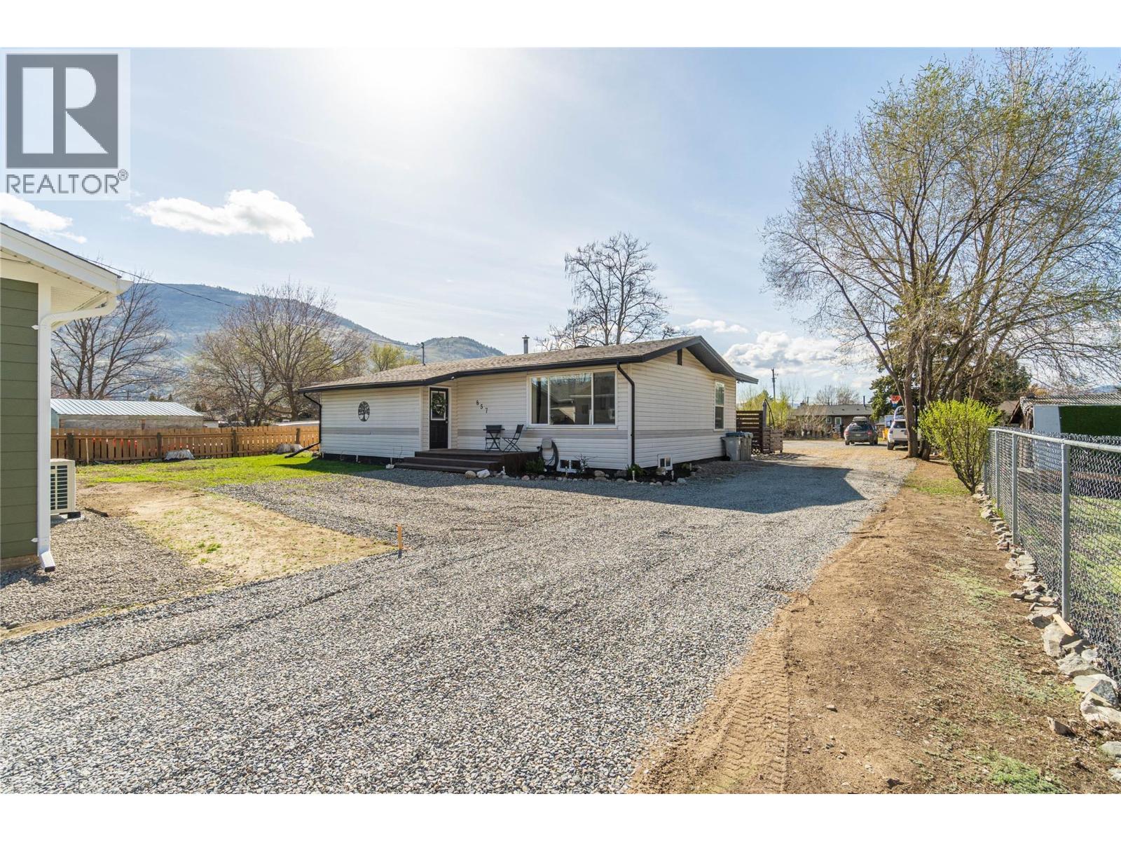 857 Mayne Road, Kamloops, British Columbia  V2B 6H4 - Photo 6 - 10383322