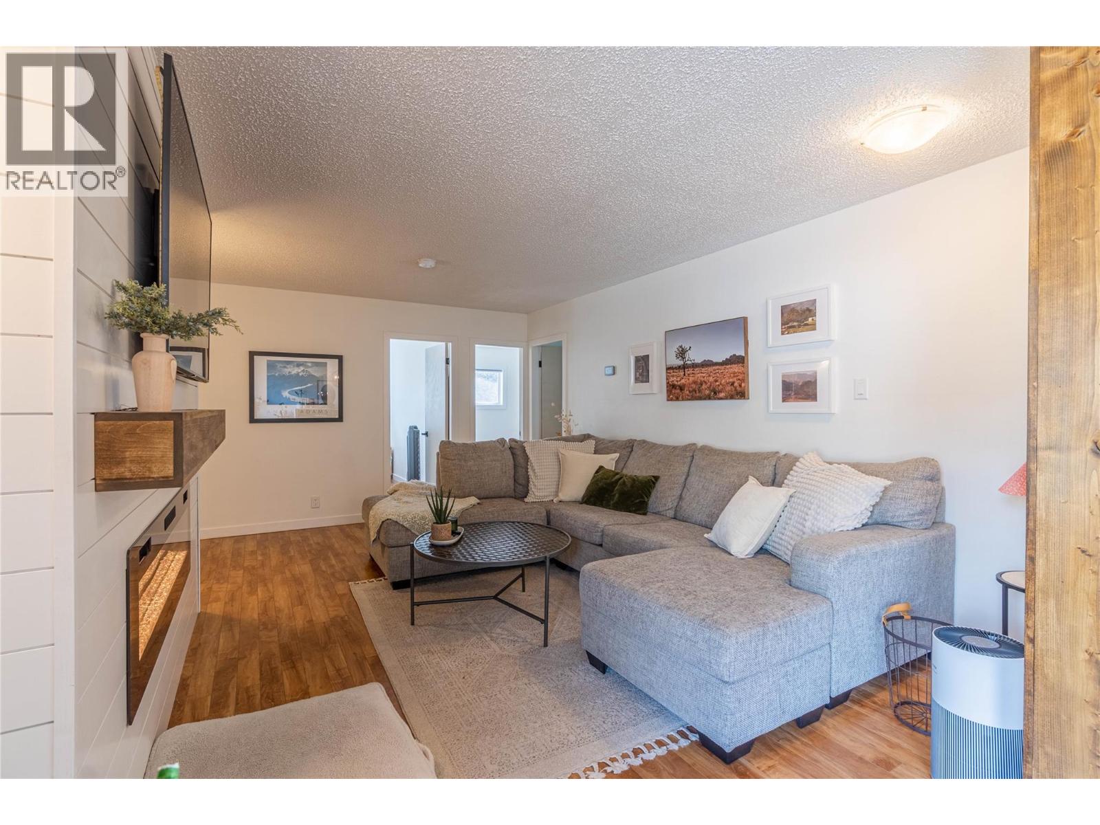 857 Mayne Road, Kamloops, British Columbia  V2B 6H4 - Photo 8 - 10383322