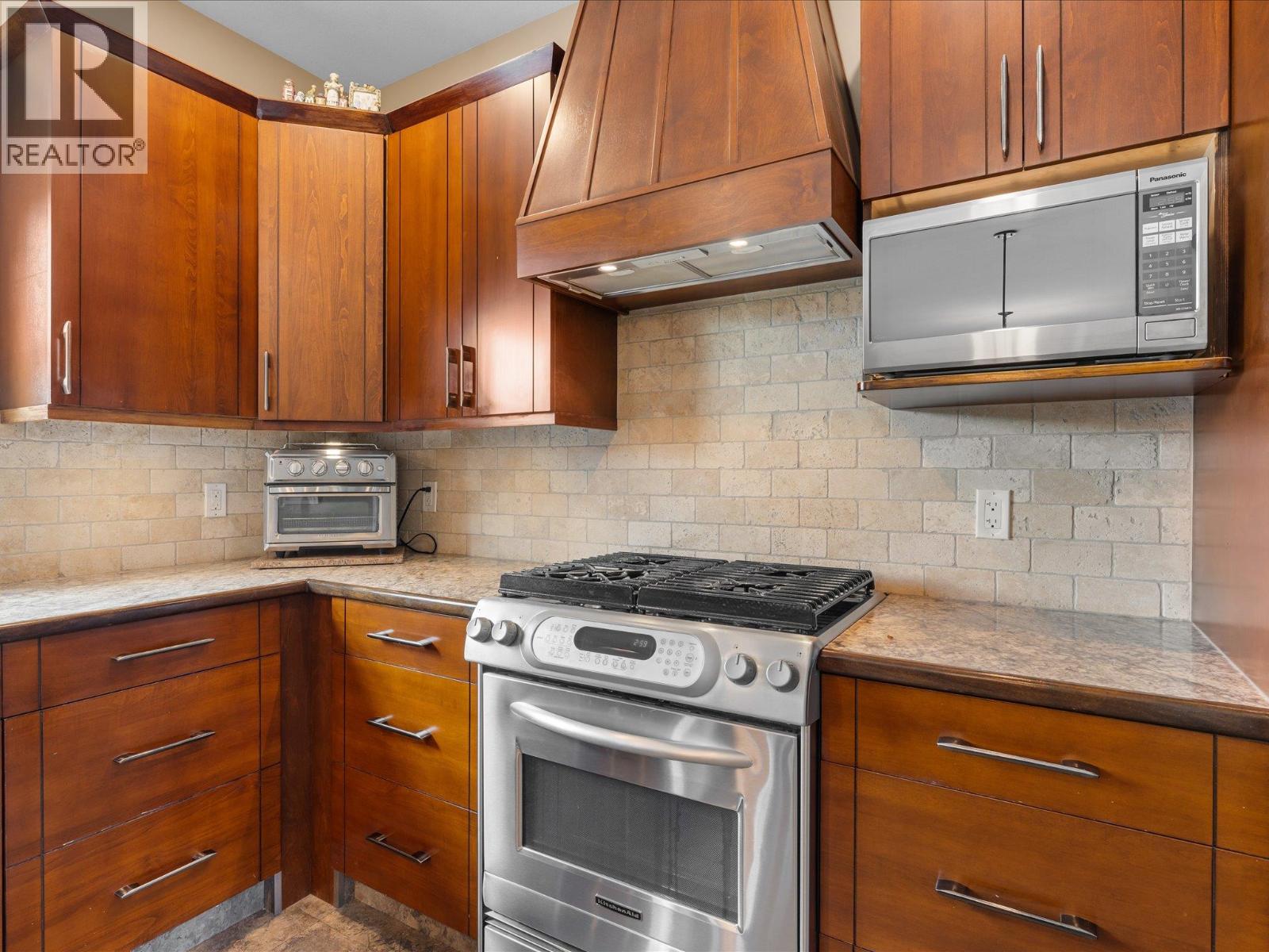 3550 Benvoulin Road, Kelowna, British Columbia  V1W 4M6 - Photo 16 - 10383498