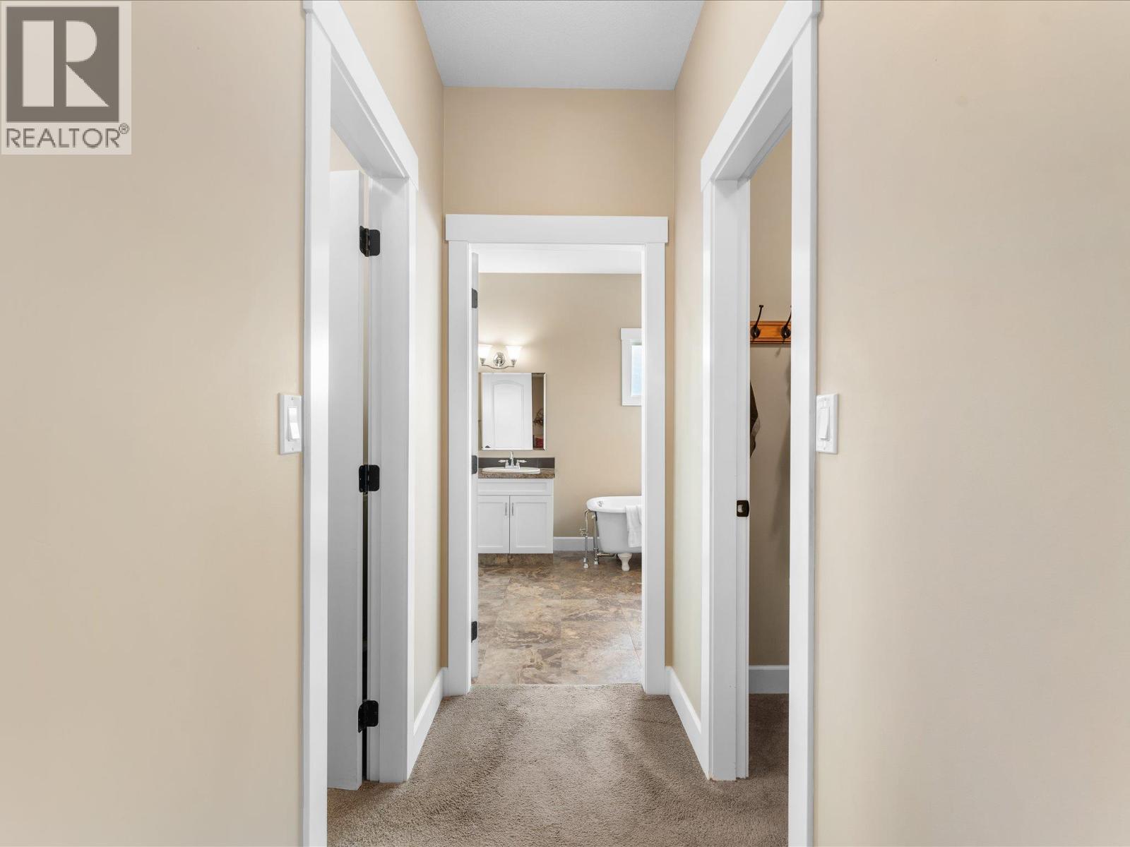 3550 Benvoulin Road, Kelowna, British Columbia  V1W 4M6 - Photo 31 - 10383498