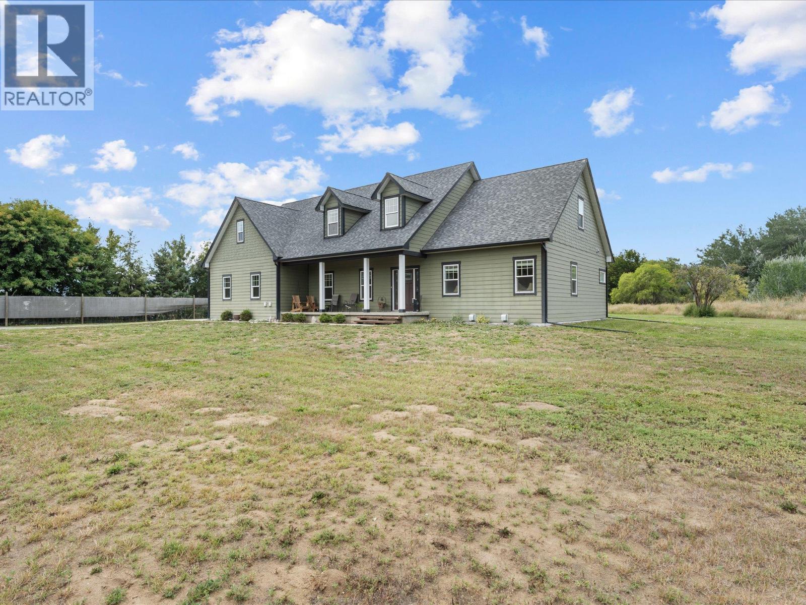 3550 Benvoulin Road, Kelowna, British Columbia  V1W 4M6 - Photo 5 - 10383498