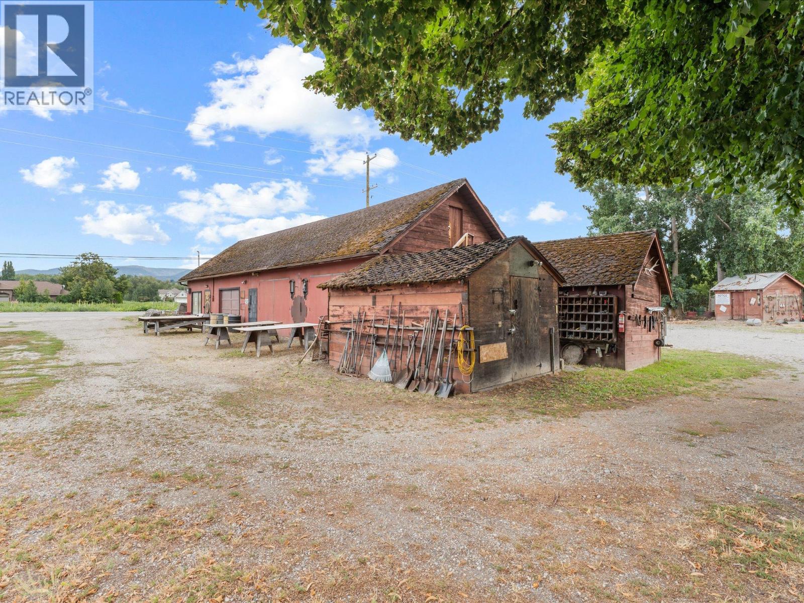 3550 Benvoulin Road, Kelowna, British Columbia  V1W 4M6 - Photo 51 - 10383498