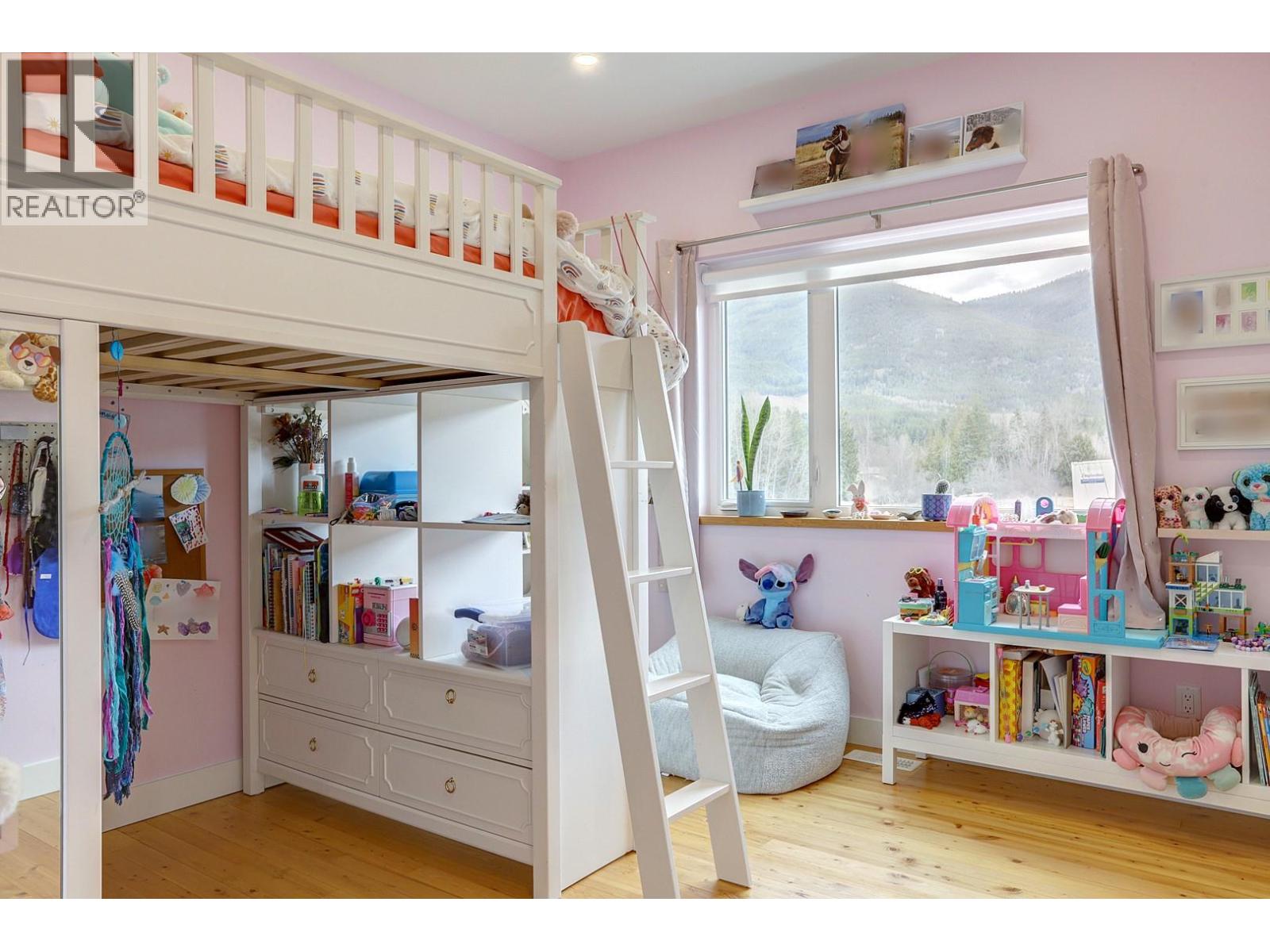 1841 50 Street Nw, Salmon Arm, British Columbia  V1E 3B1 - Photo 44 - 10383291