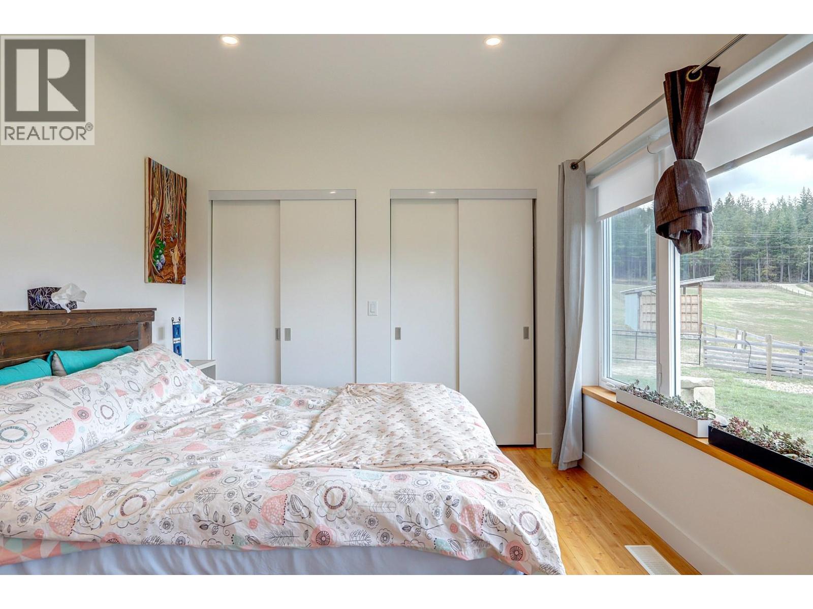 1841 50 Street Nw, Salmon Arm, British Columbia  V1E 3B1 - Photo 49 - 10383291