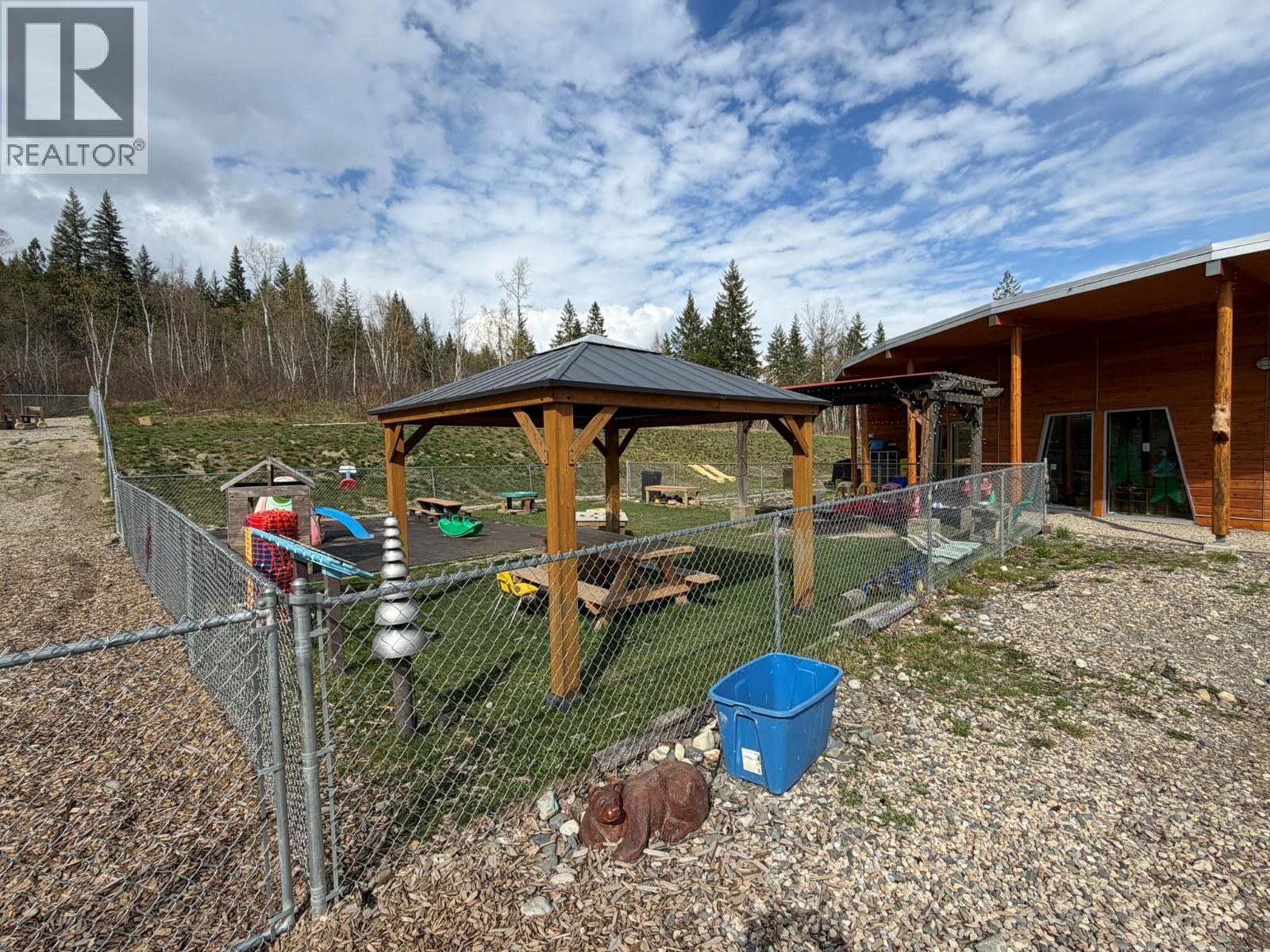 1841 50 Street Nw, Salmon Arm, British Columbia  V1E 3B1 - Photo 99 - 10383291