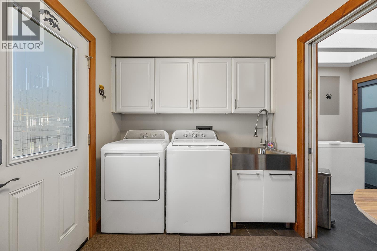 5835 3rd Street, Beaverdell, British Columbia  V0H 1A0 - Photo 38 - 10383185