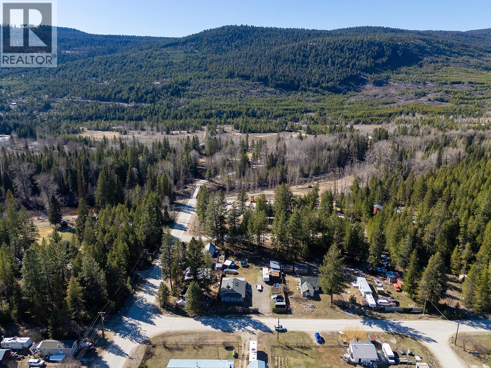 5835 3rd Street, Beaverdell, British Columbia  V0H 1A0 - Photo 52 - 10383185